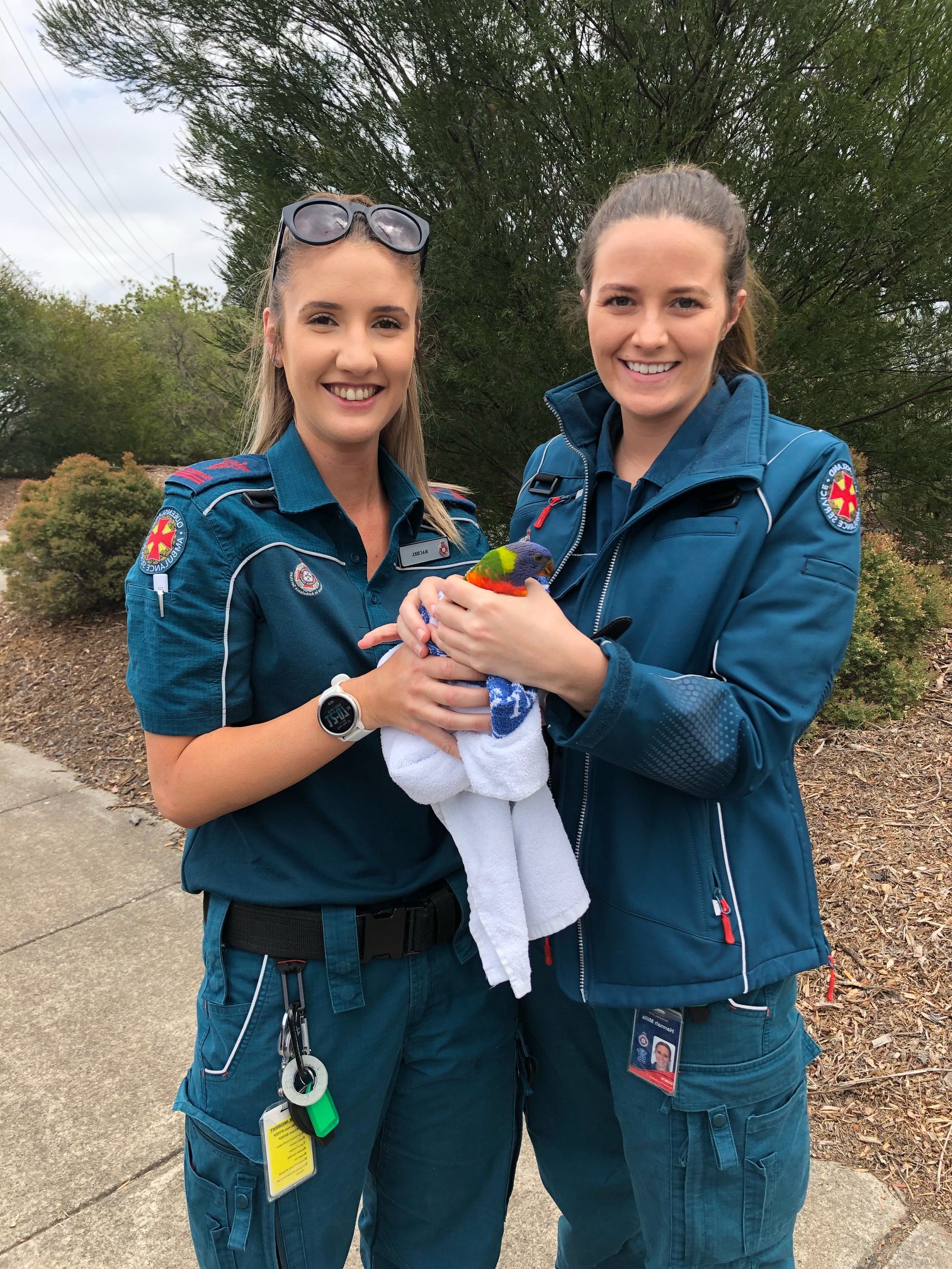 Paramedics Rachel and... - Queensland Ambulance Service (QAS) | Facebook