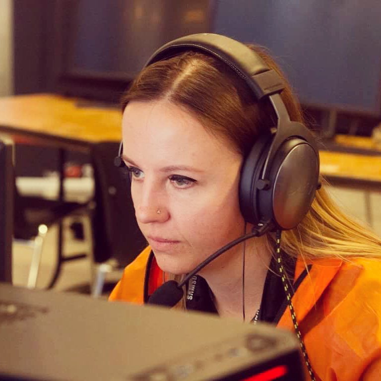 RES Gaming - Support zAAz and juliano with The Swedish female CS:GO ...
