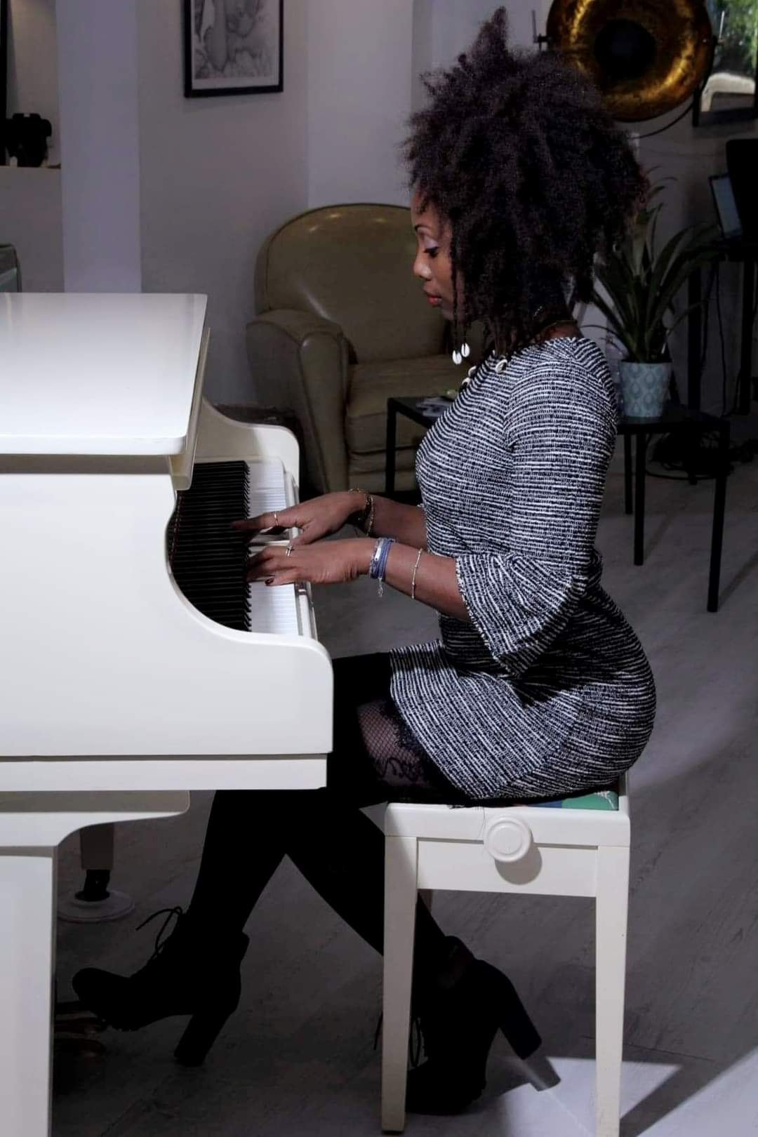 Fabiola - Estou preparando um show online, muito especial aqui no meu ...