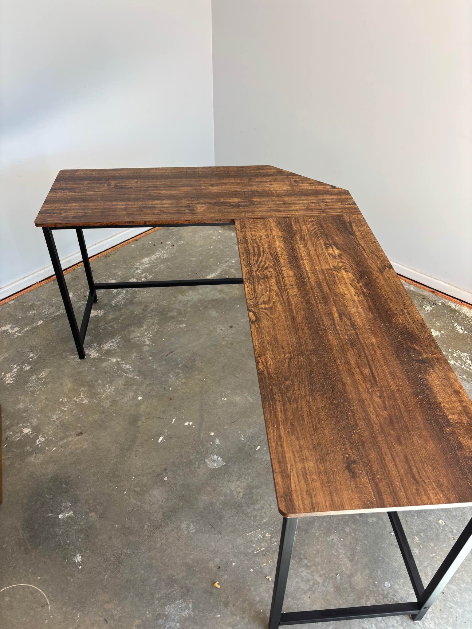 Corner desk - Desks - Perth, Western Australia | Facebook Marketplace ...