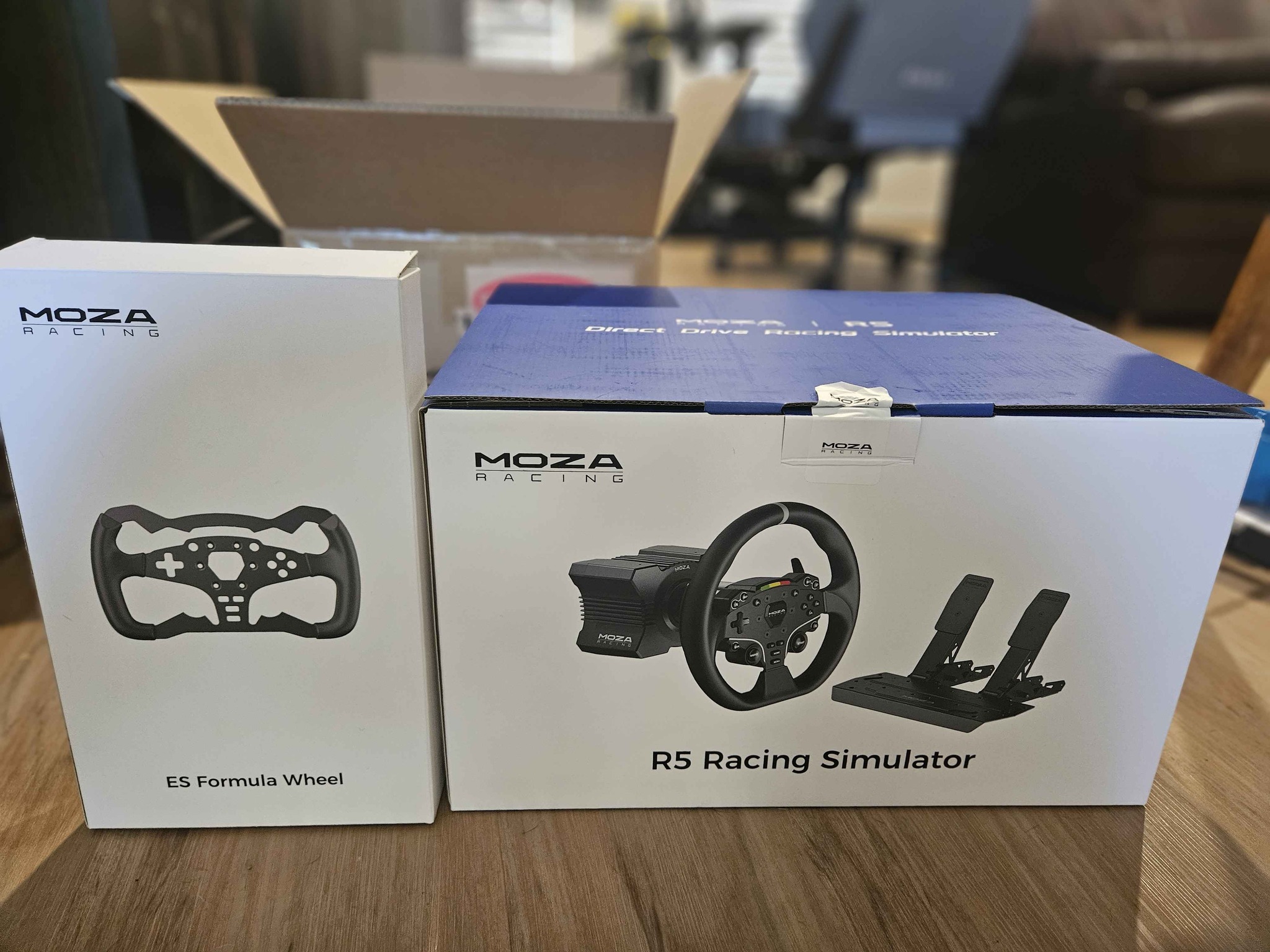 MOZA Racing R5 Racing Bundle Direct Drive + ES Formula Wheel Mod - Cars ...