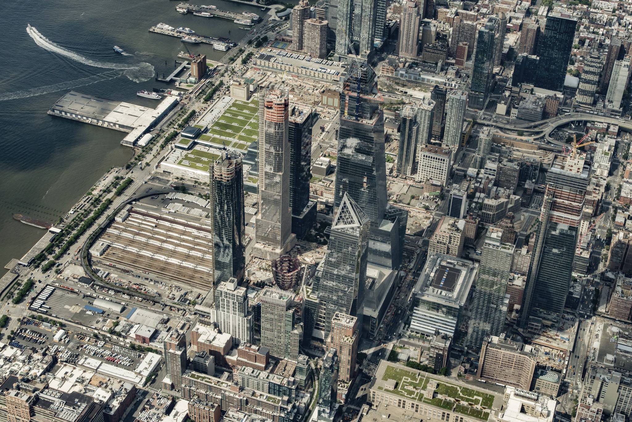We love these aerial shots of the... - Hudson Yards New York | Facebook