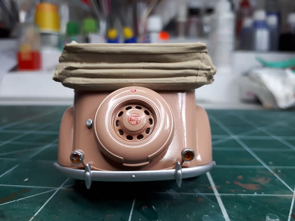 Toyota AB Phaeton model kit by Tamiya