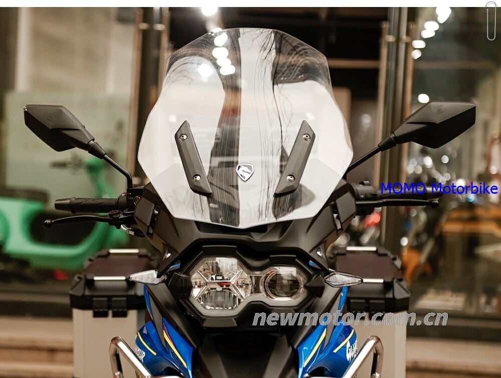 MOMO Motorbike - 