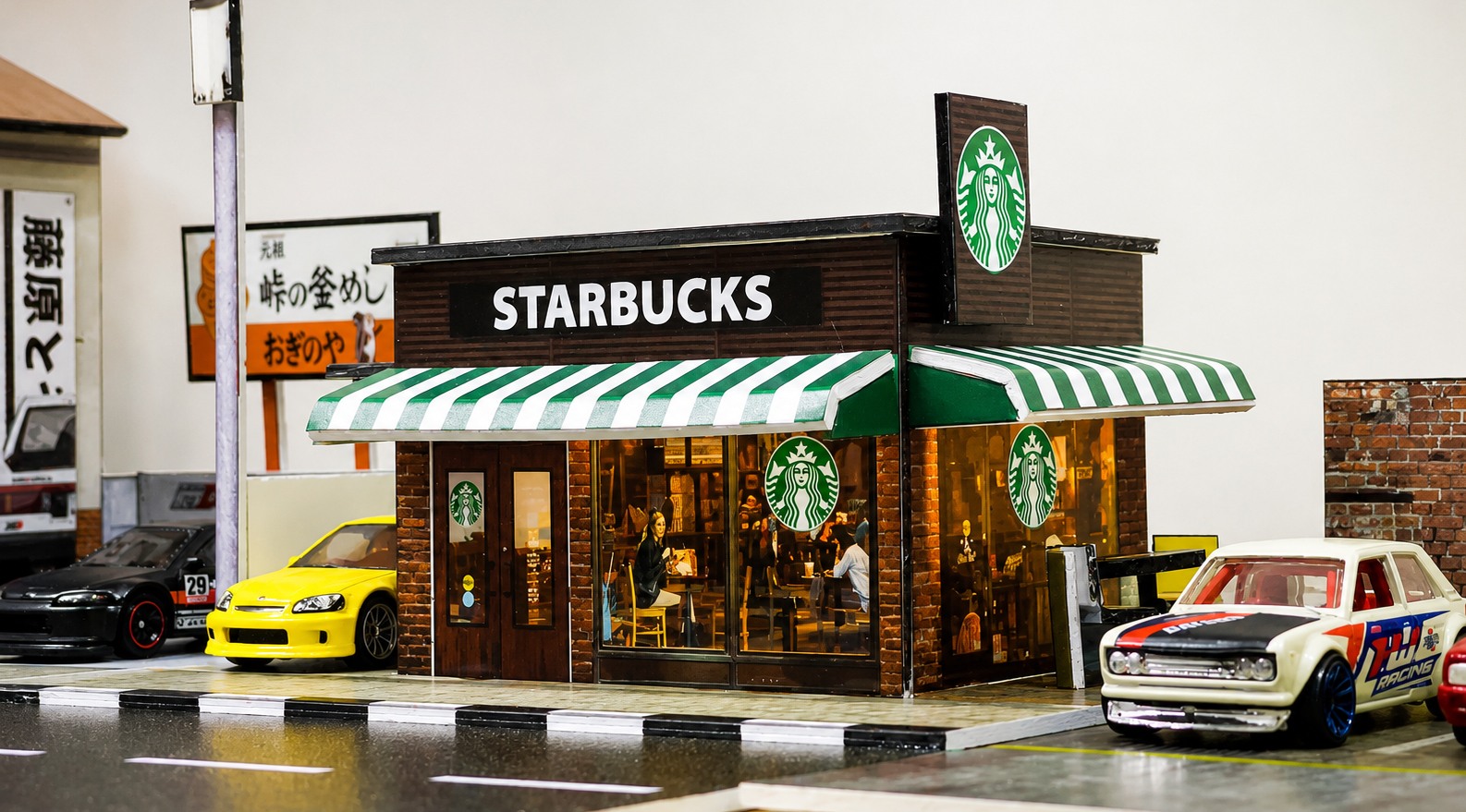 let's hang out at Starbucks! NTUAL NITIAL STARBUCKSCOFFEE COFFEE