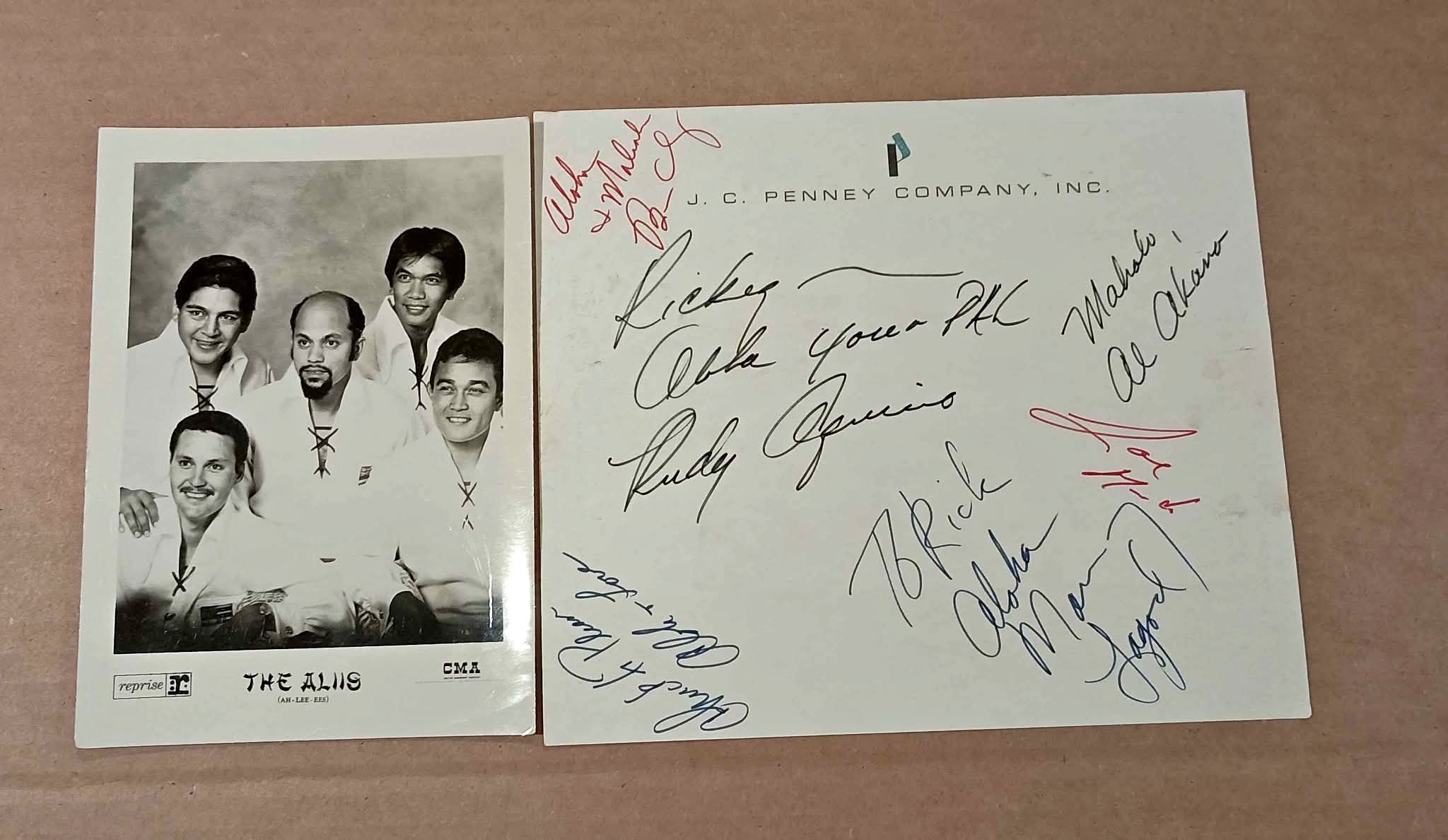 Hawaii's The Alii's Signed by All 5 Band Members 1968 - Music ...