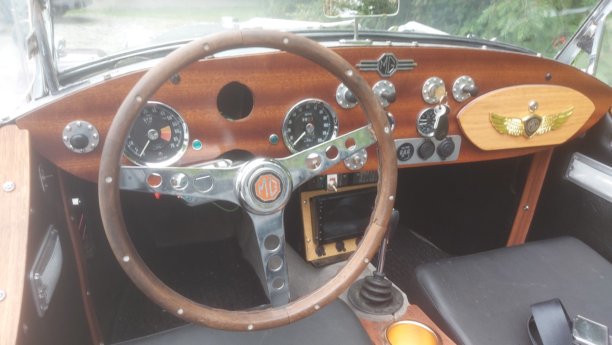 Reproduction Steering Wheel For MGA 1955-1962 | Classic Gold 263-250 | Original Type