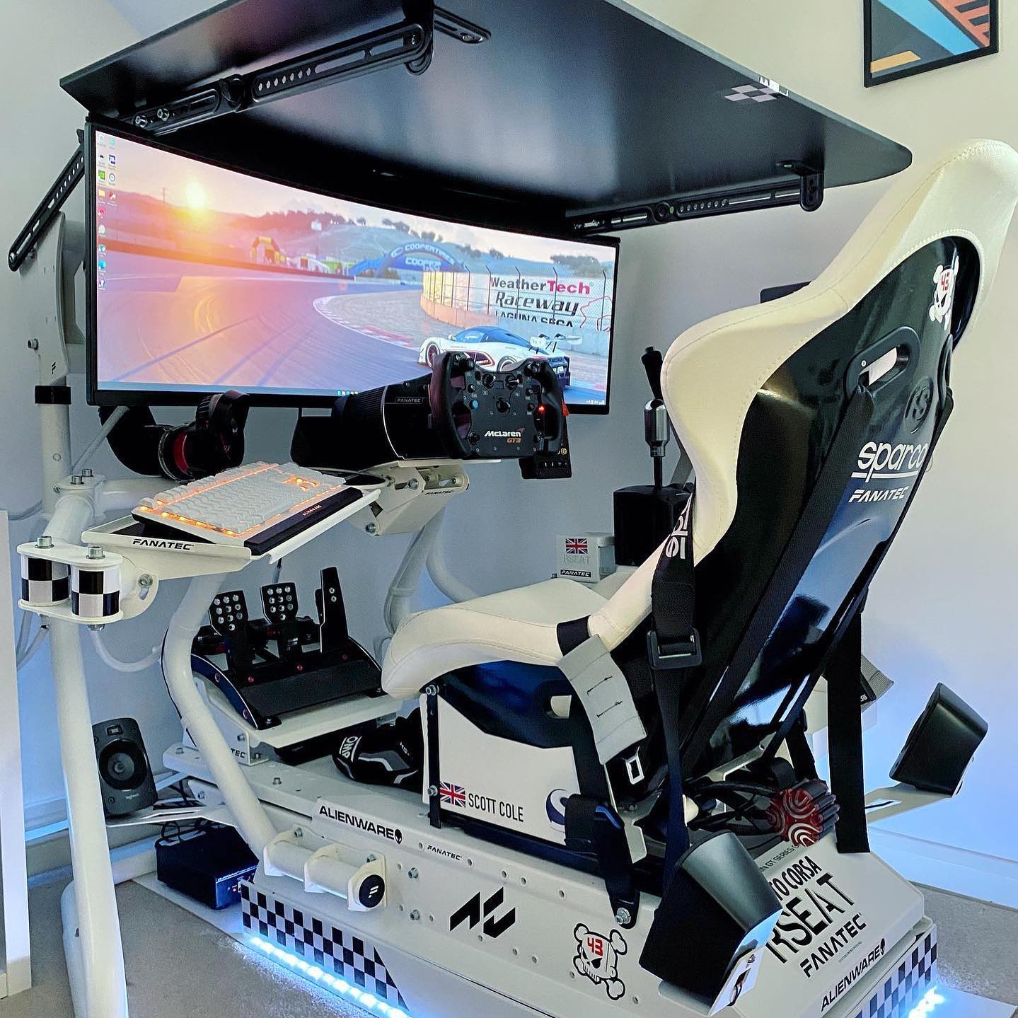 SIM RACING SETUP by @lone_sim_racer... - 지티기어 - 게이밍기어의 모든것 | Facebook