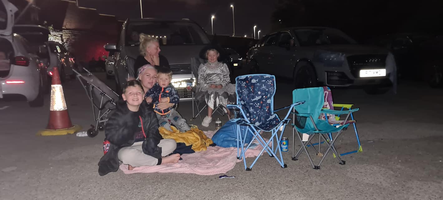 🎬🚘🍿 Great night for Hocus Pocus. Also... - Woodside drive in | Facebook