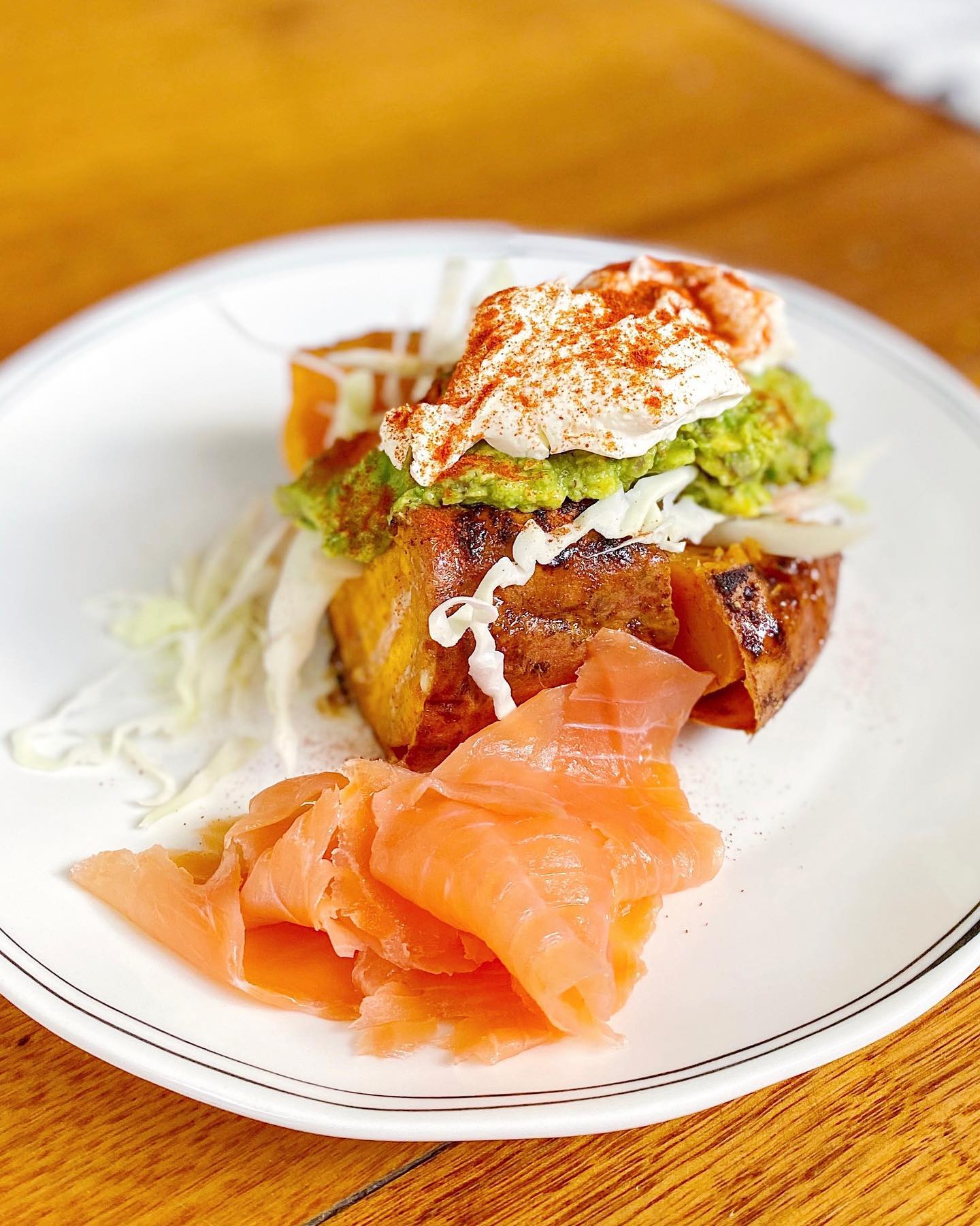 Rhiannon Hendra Dietitian - ⁣ Iso baked potato🥔 ⁣ ⁣ Because sourcing ...