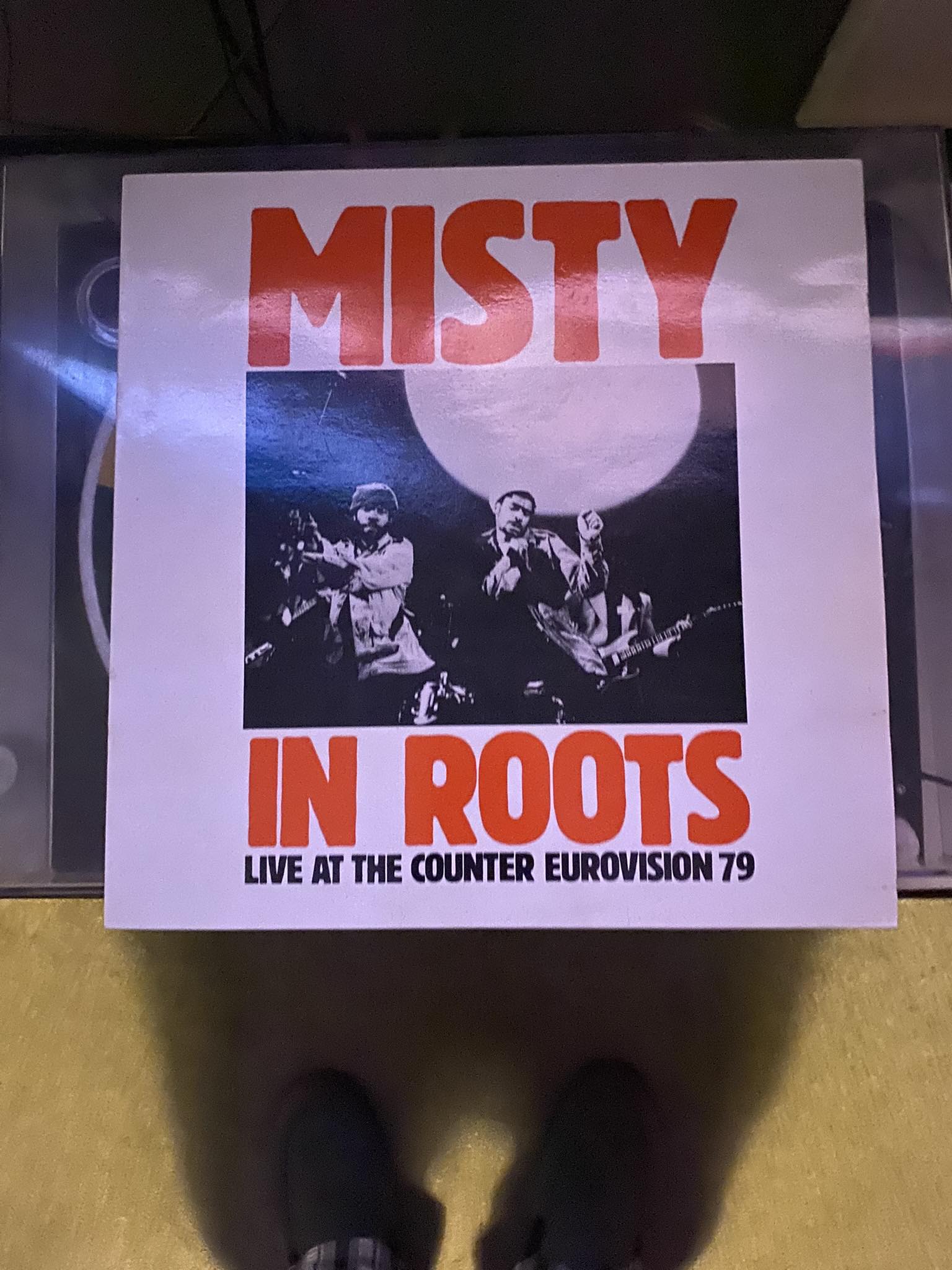 Misty in Roots