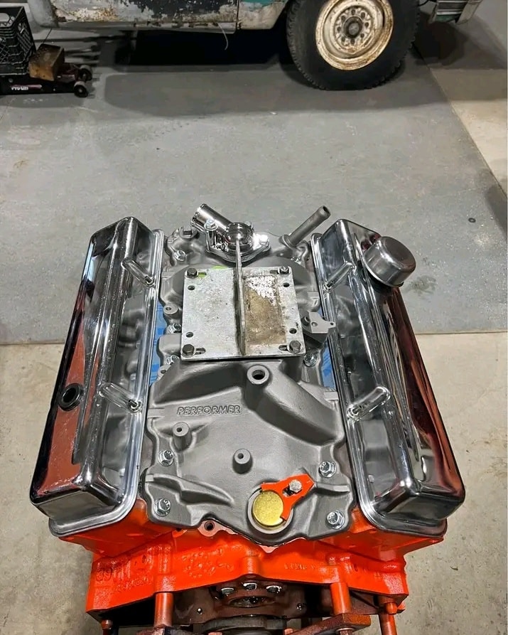 Selling a small block 350. Block is... Cox auto salvage Facebook