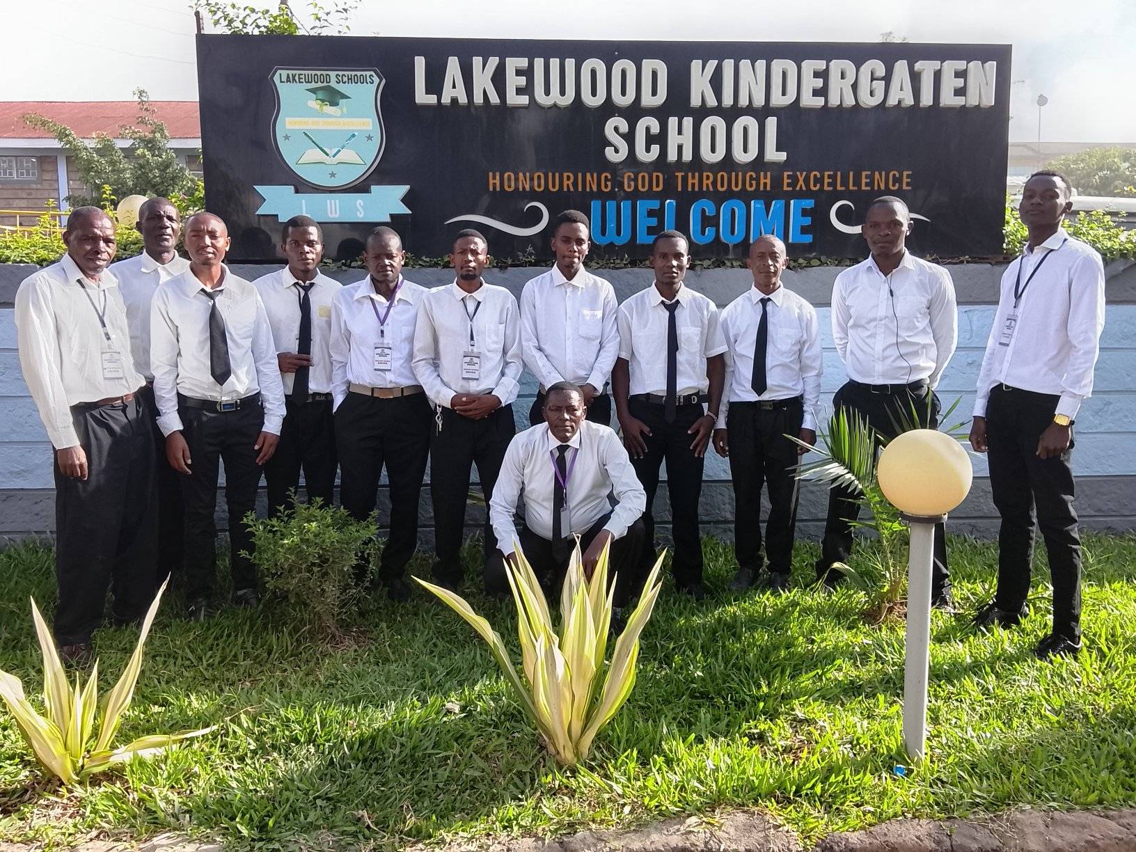 LAKEWOOD GROUP OF SCHOOLS KENYA | Lakewood Komarocks schools transport ...