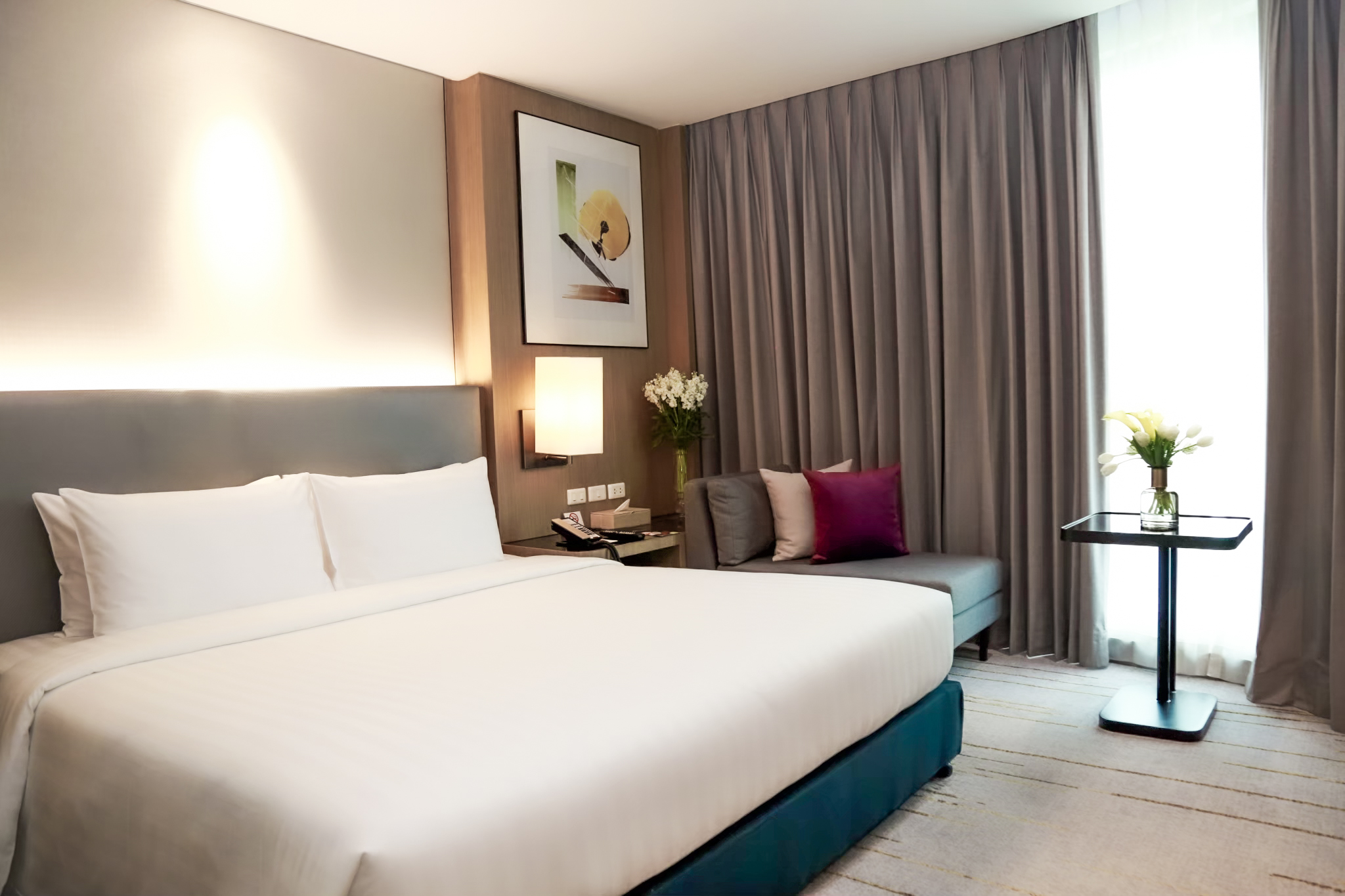 🌧ช่วงนี้ฝนตกบ่อย... - Miracle Grand Convention Hotel