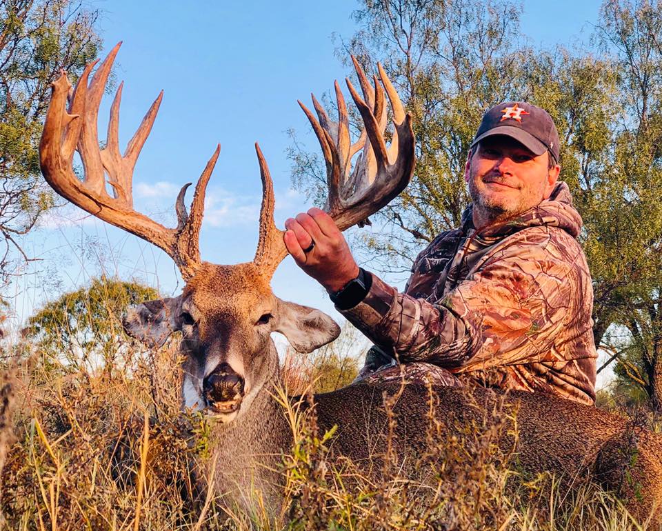 Amazing father & son hunt this weekend!... - Briar Oaks Ranch