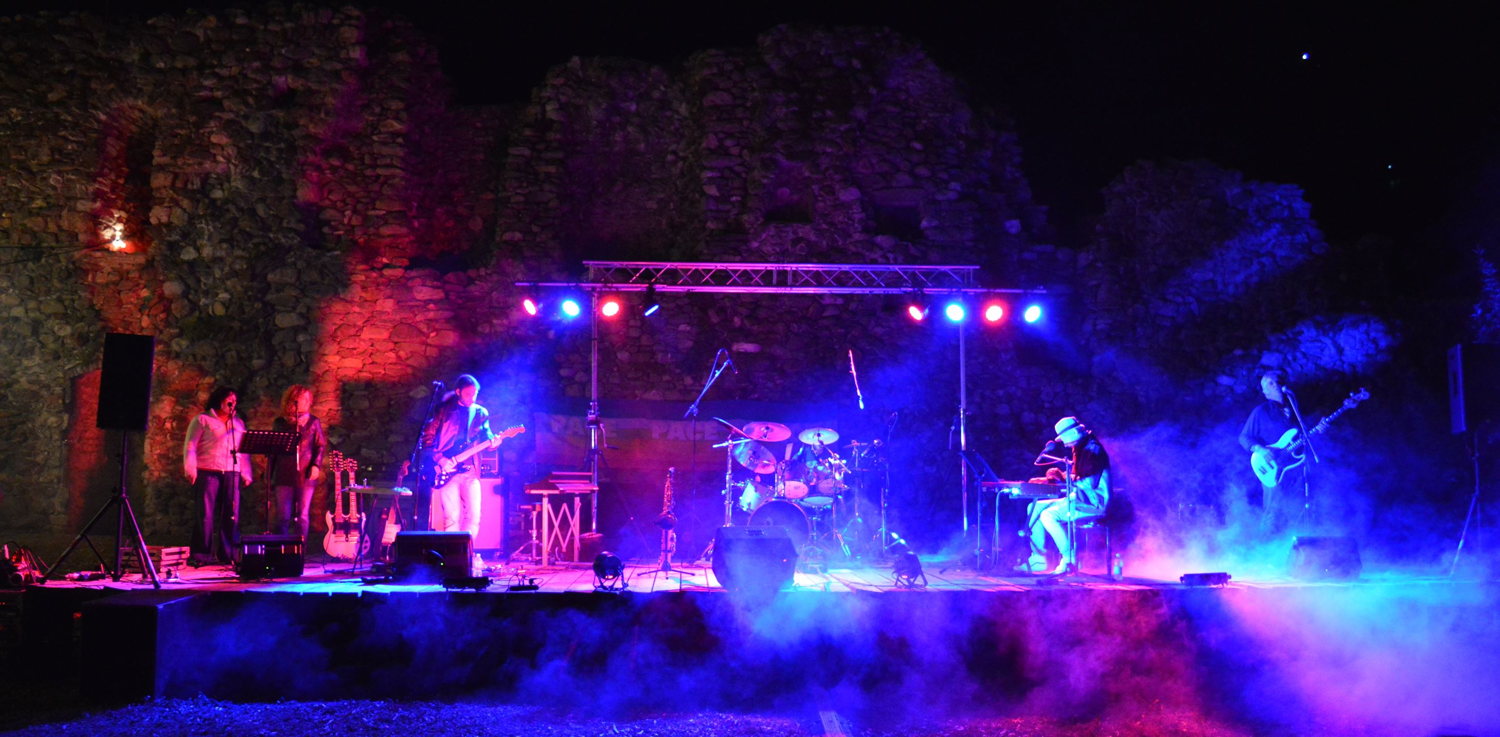 coral-caves-pink-floyd-tribute-band