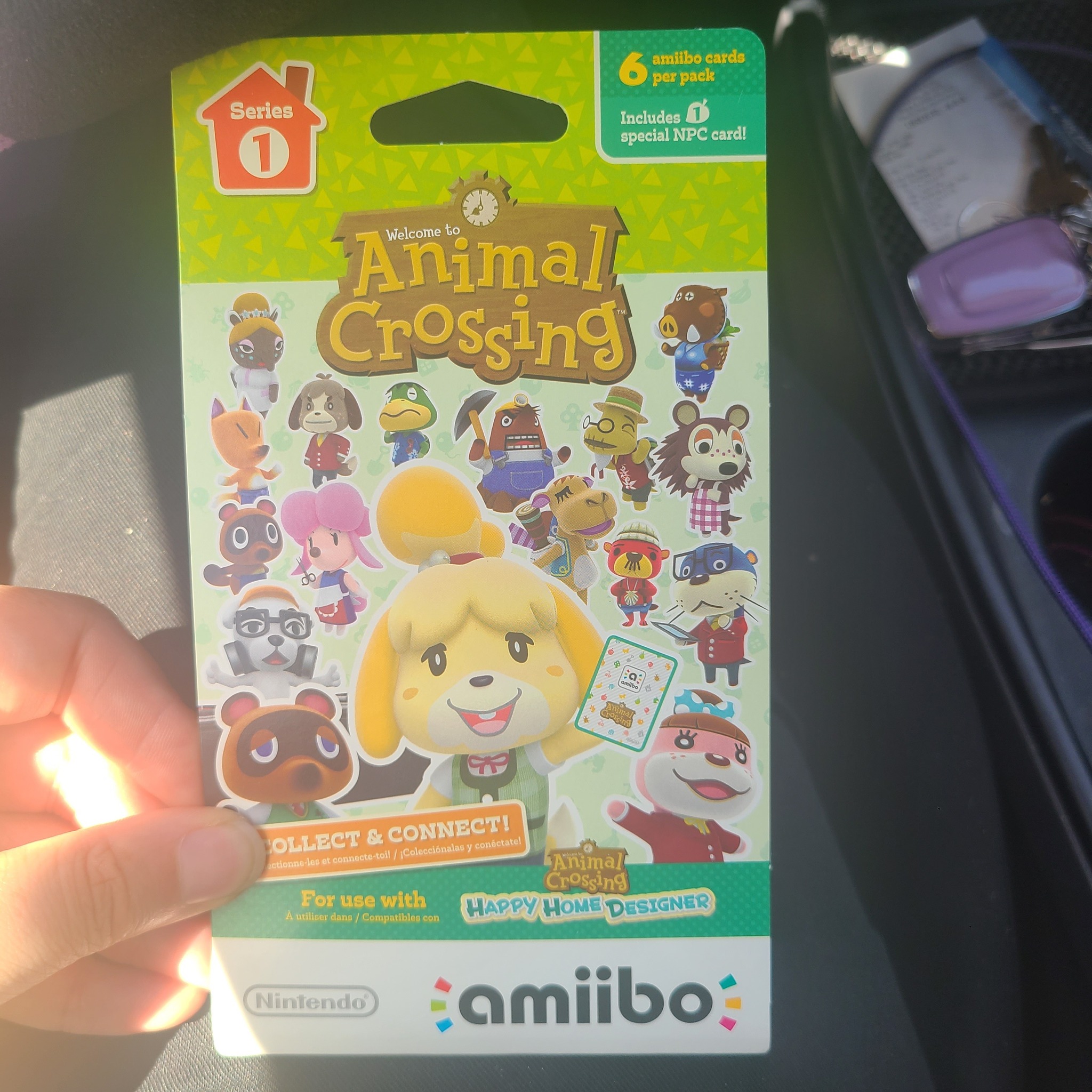 Can amiibo cards be used to invite villagers to live on my island? display picture 1