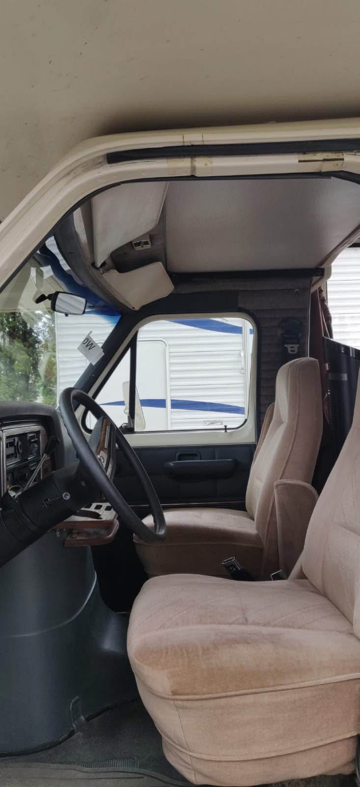1991 Ford Econoline E350 Cutaway - Jamboree Searcher by Fleetwood - RVs ...