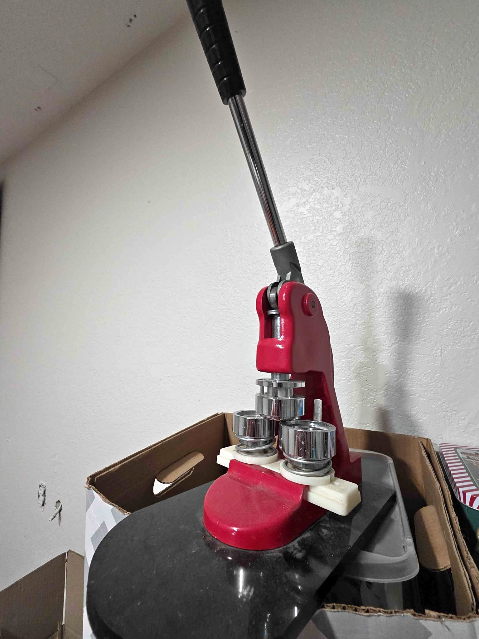 Professional Button Press with supplies! - Kitchen Tools & Utensils ...
