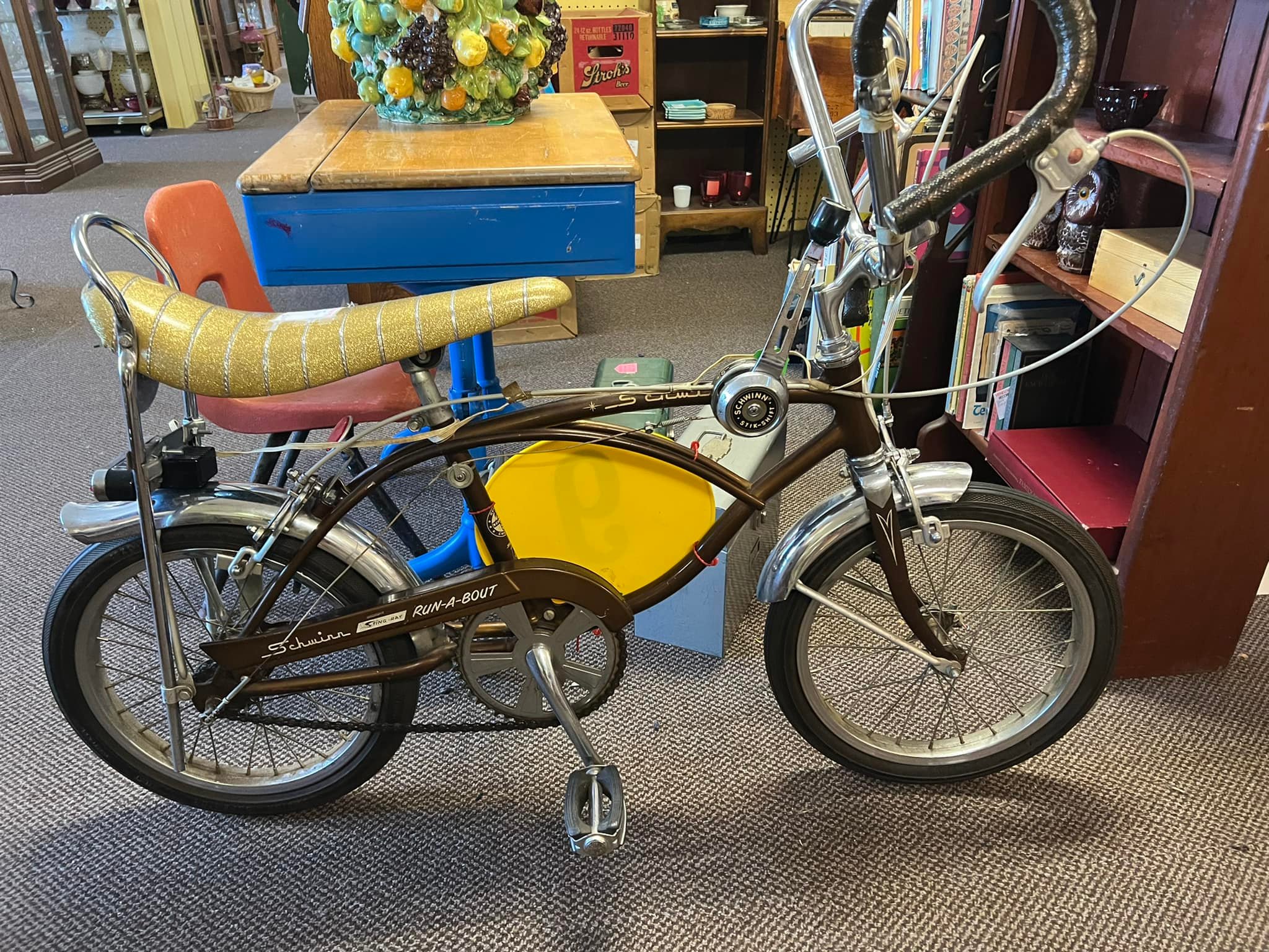 What does a vintage Schwinn shifter look like? display picture 1