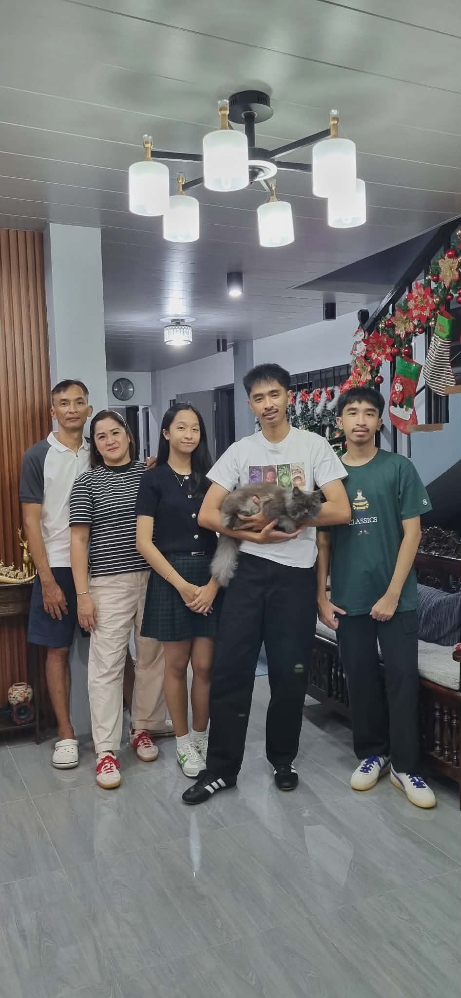 Lindsay Raine M. Sazon