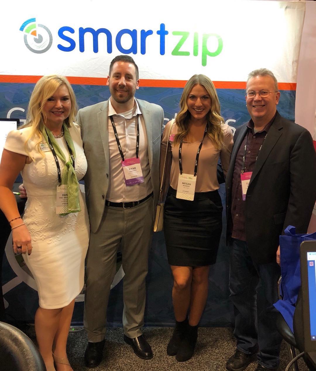 SmartZip - Client sighting! Thanks for stopping by Dana and Megan ...