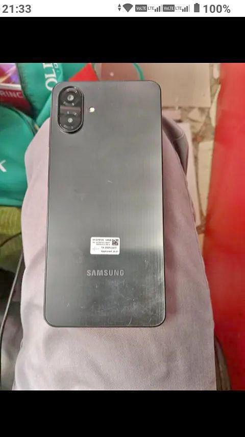 SAMSUNG AO7 LOCKED STILL NEW AT MDANTSANE [hidden information] R900 ...