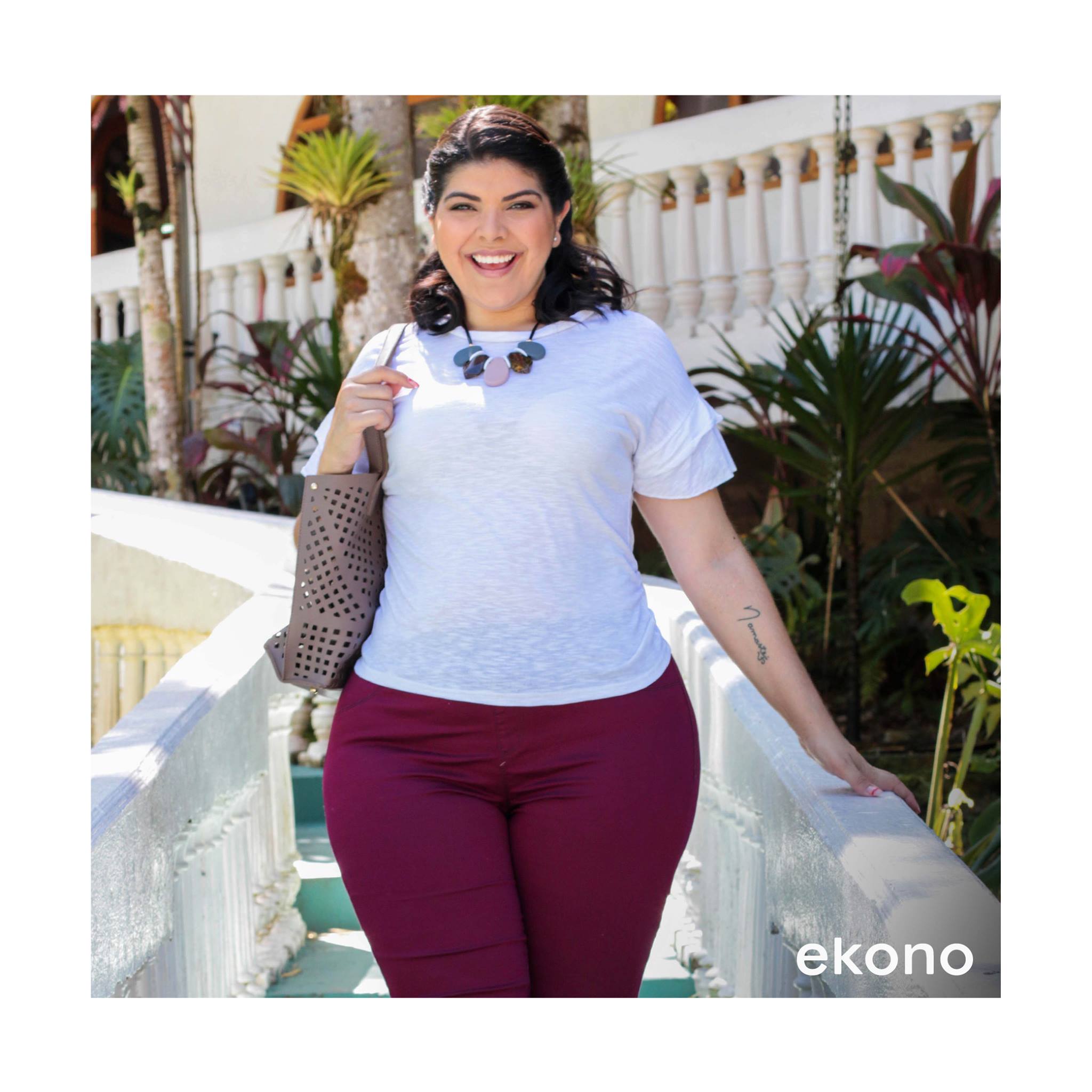 Tiendas Ekono - 🚨TODO A MITAD DE PRECIO EN ROPA,CALZADO Y... | Facebook