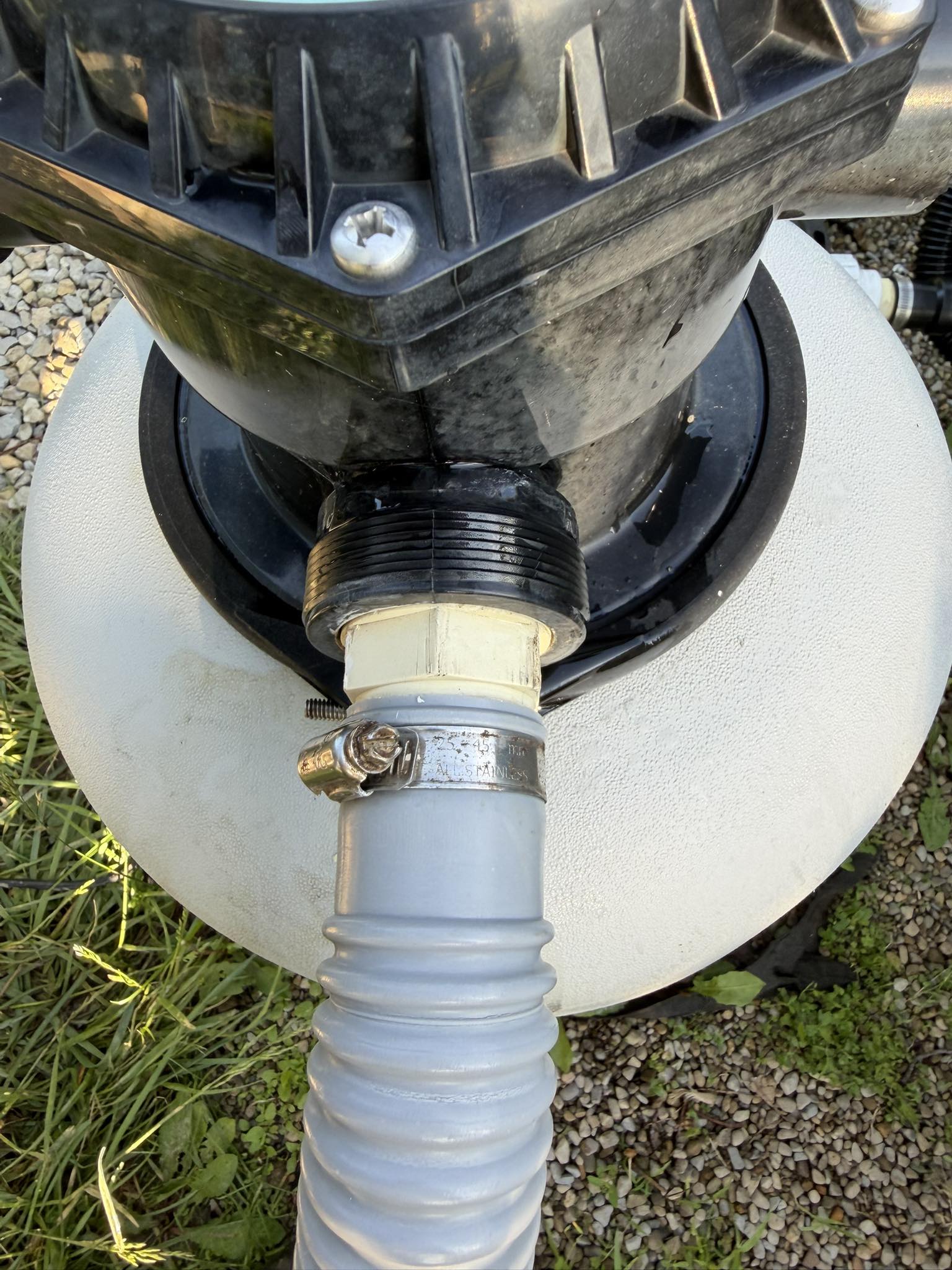 Can I repair a cracked pool pump with JB Weld?