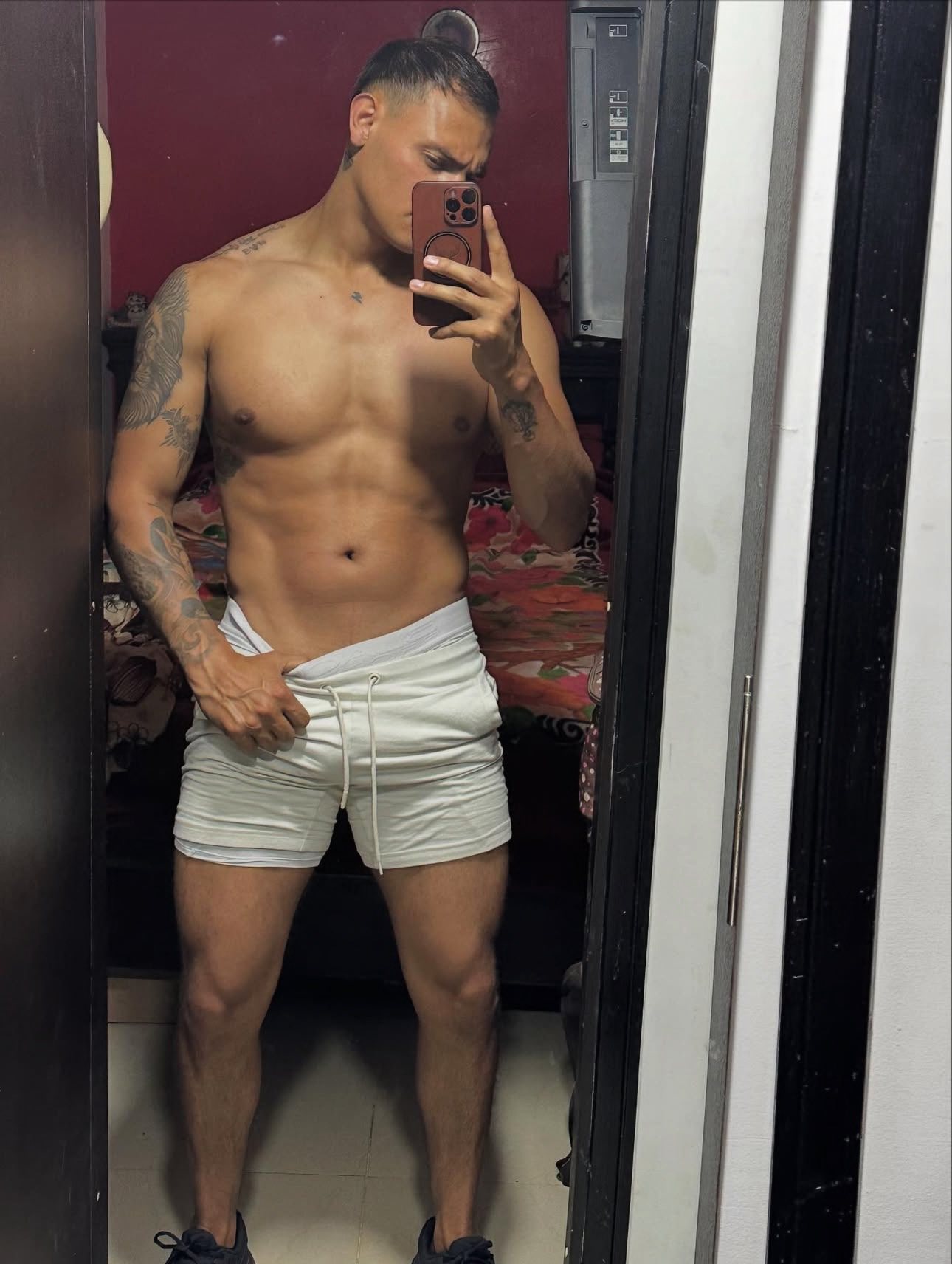 Alexander Leal