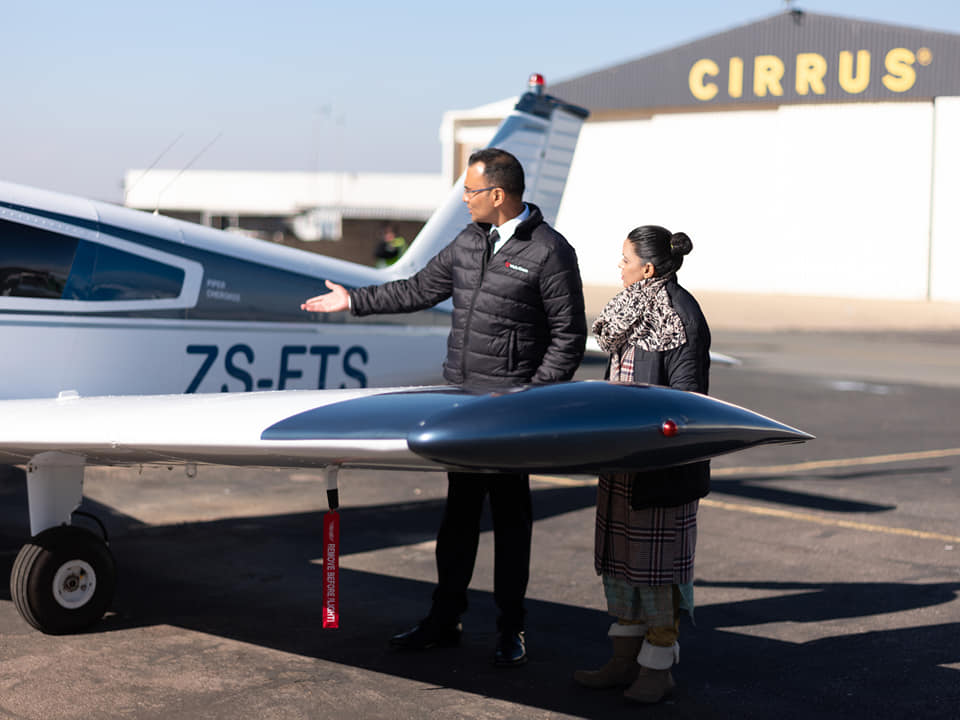 Vulcan Aviation - Indian Consulate General Mrs. Anju... | Facebook