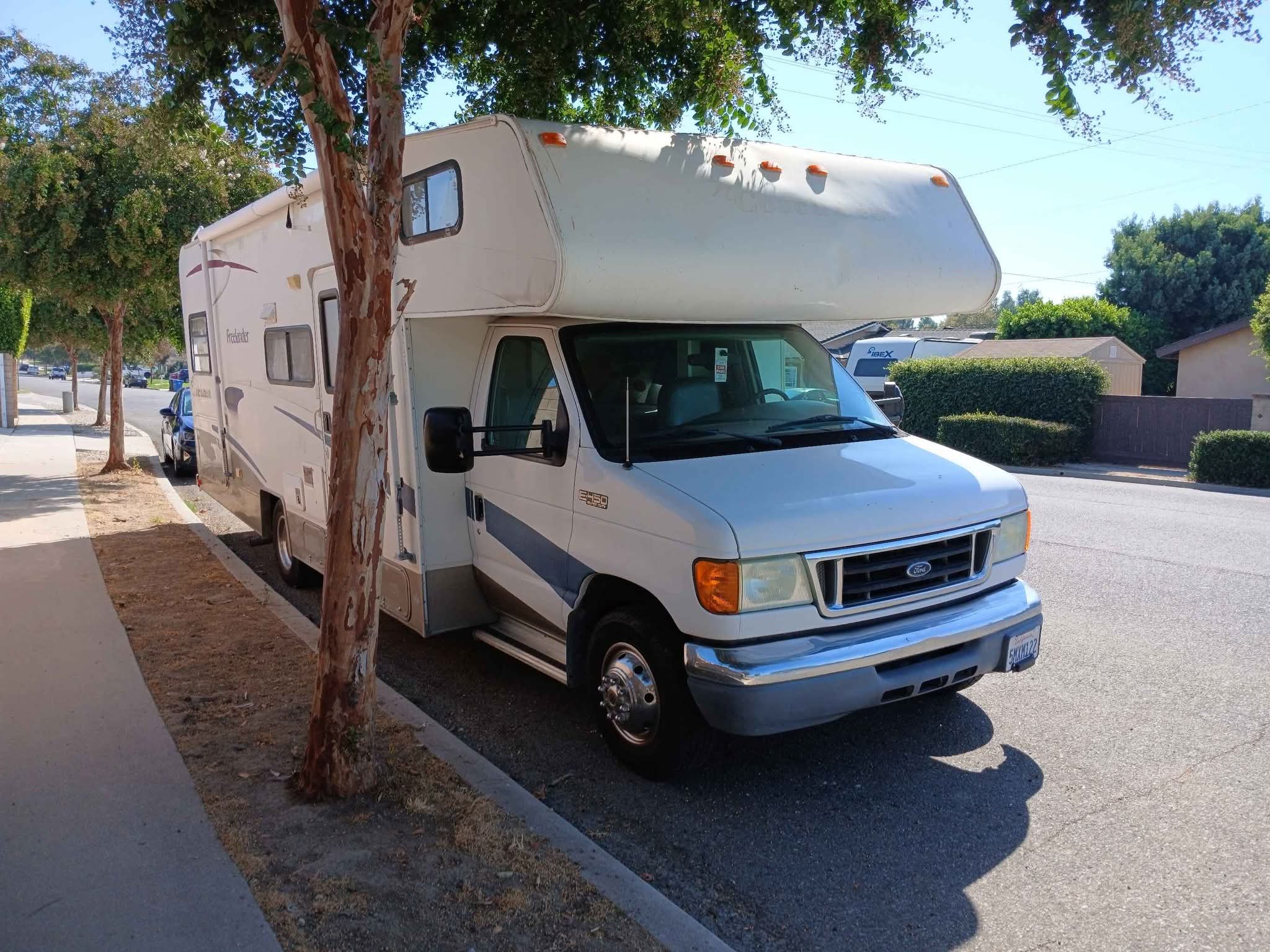 2005 Ford E450 Rv Coachmen Freelander class c motor home. Only 57k ...