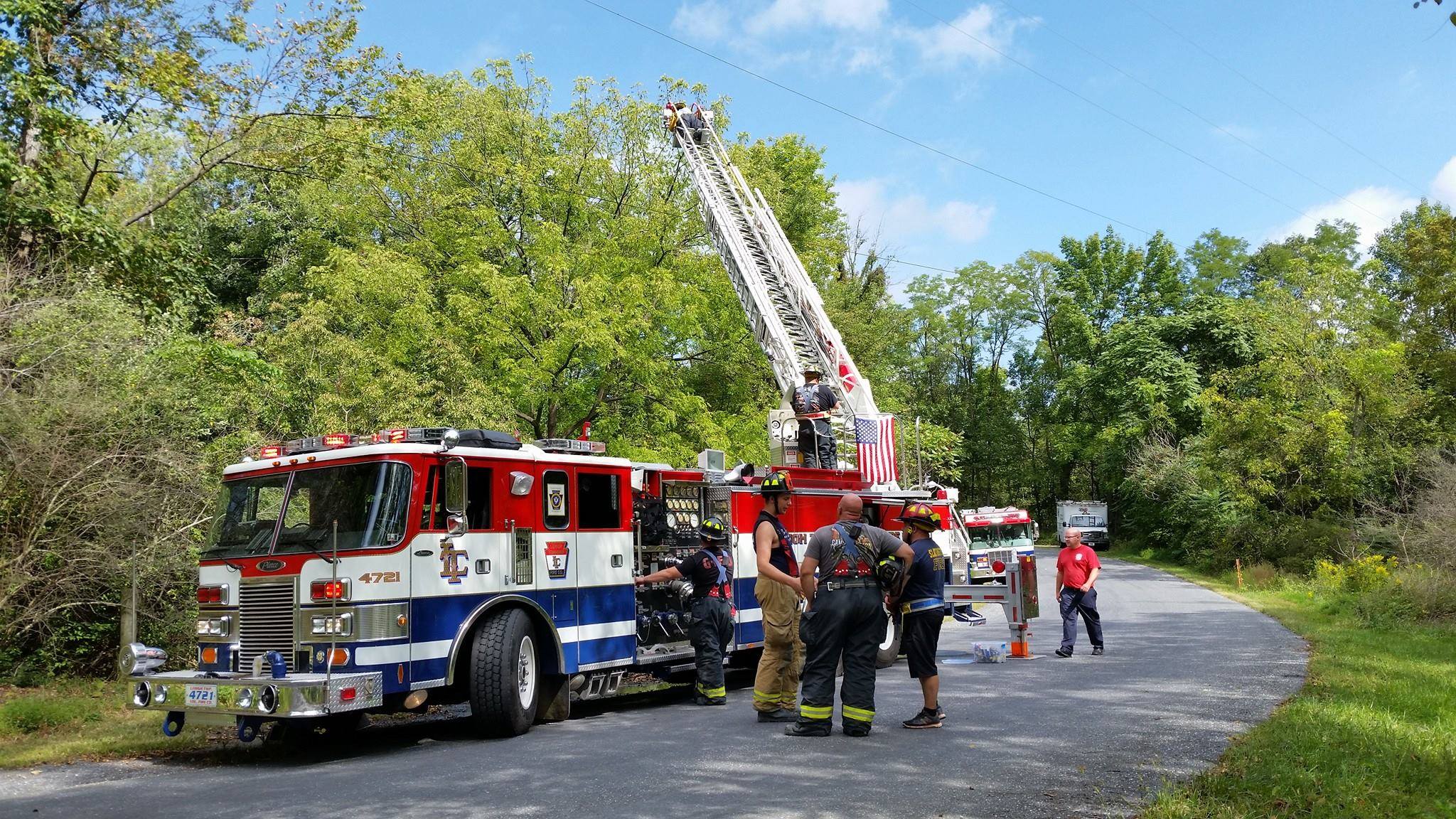 Plaistow NH Tower 3 1992 Pierce Lance Just retired from service