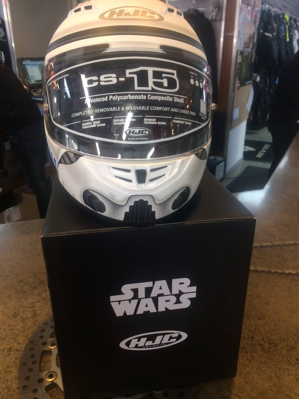 shoei gt air 2 stores GT-Air II Redux Helmet Bg 4000 Daiwa Bg Color:Black/Carbon Red Fluo/Blue Matte Shoei GT Wood Tack Trunk