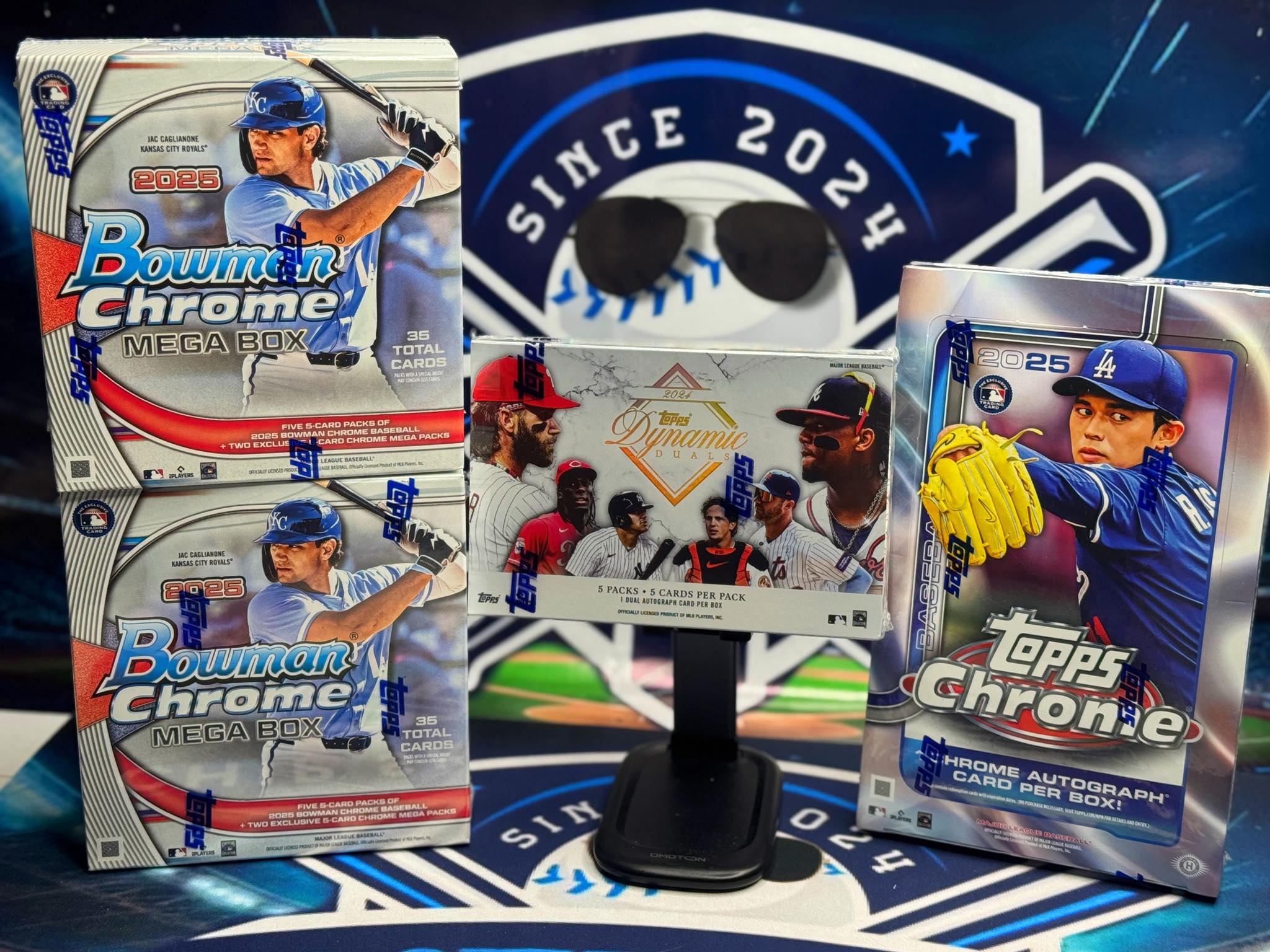 Topps Chrome OTE Elite 2022 Lot Izan Almansa #/75, and Bewley 