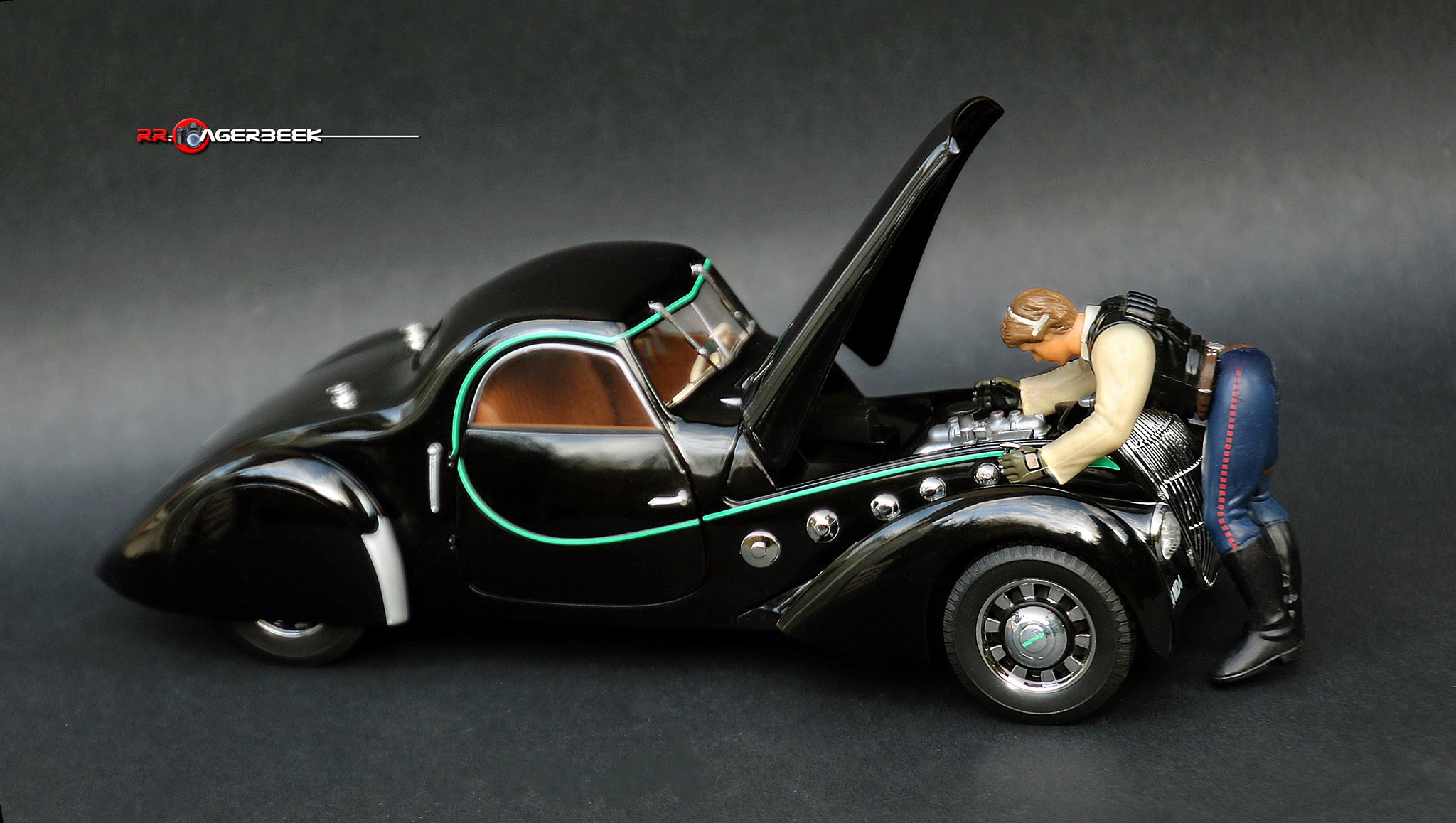 Norev 1/43e : Peugeot 206 CC Roland Garros 2002