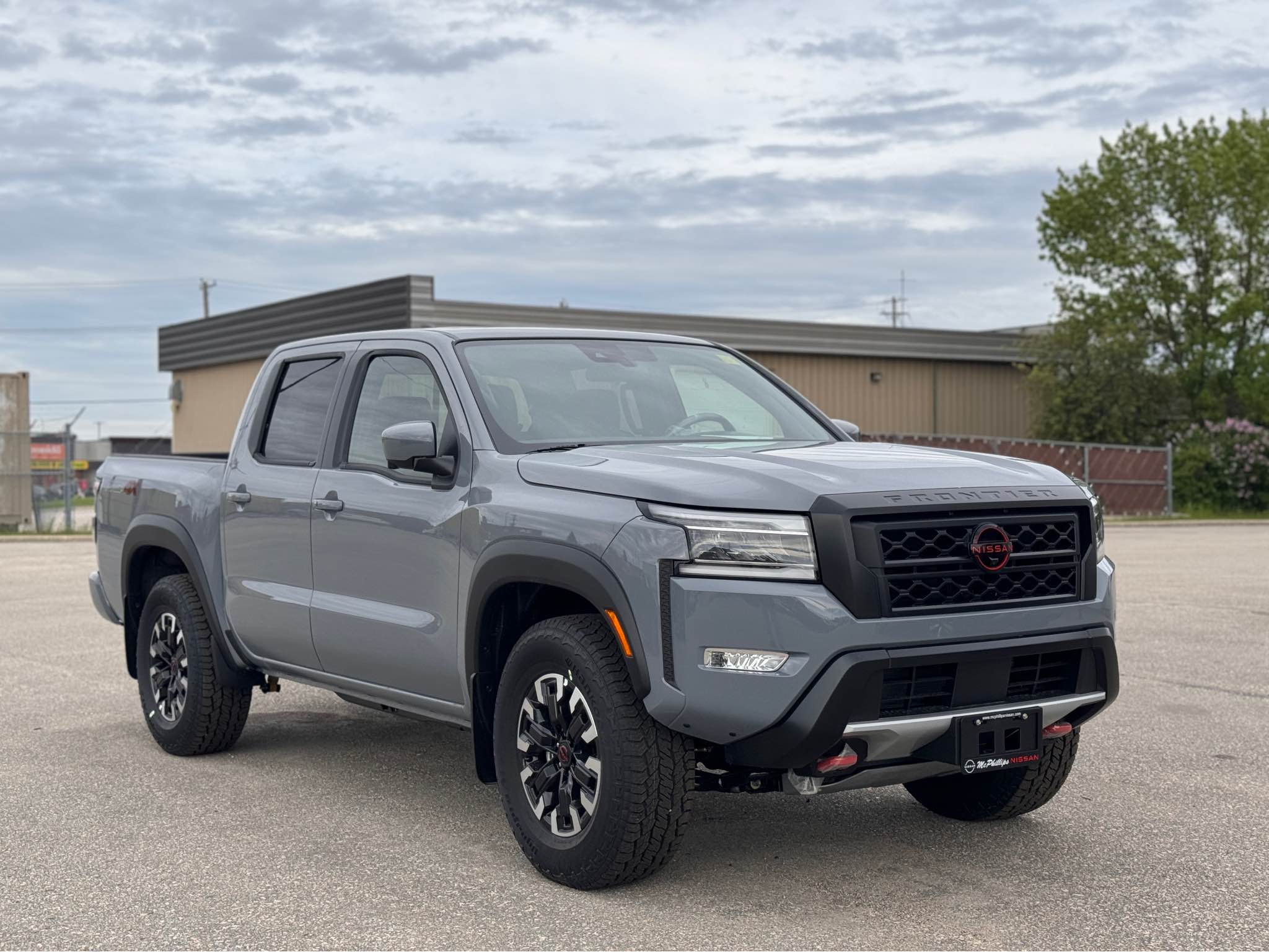 2024-nissan-frontier-pro4x