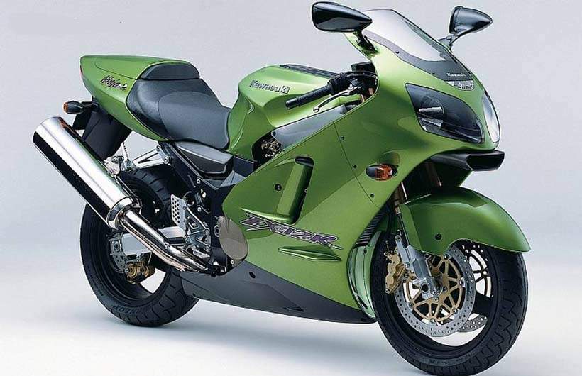 Kawasaki's ZX-12R - future classic. This was meant to be the top