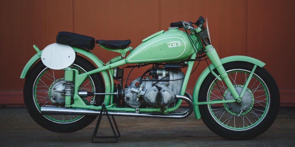 Modellino Moto Sidecar IMZ M72 Ural Verde – Scala 1:24, Atlas, DDR, Nuovo