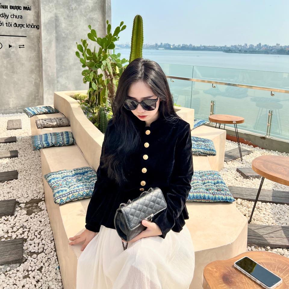Ly này hom đẹp thì ly nào đẹp ạaaa 😍😍 Em vẫn tiếp tục gom hoa nha các ...