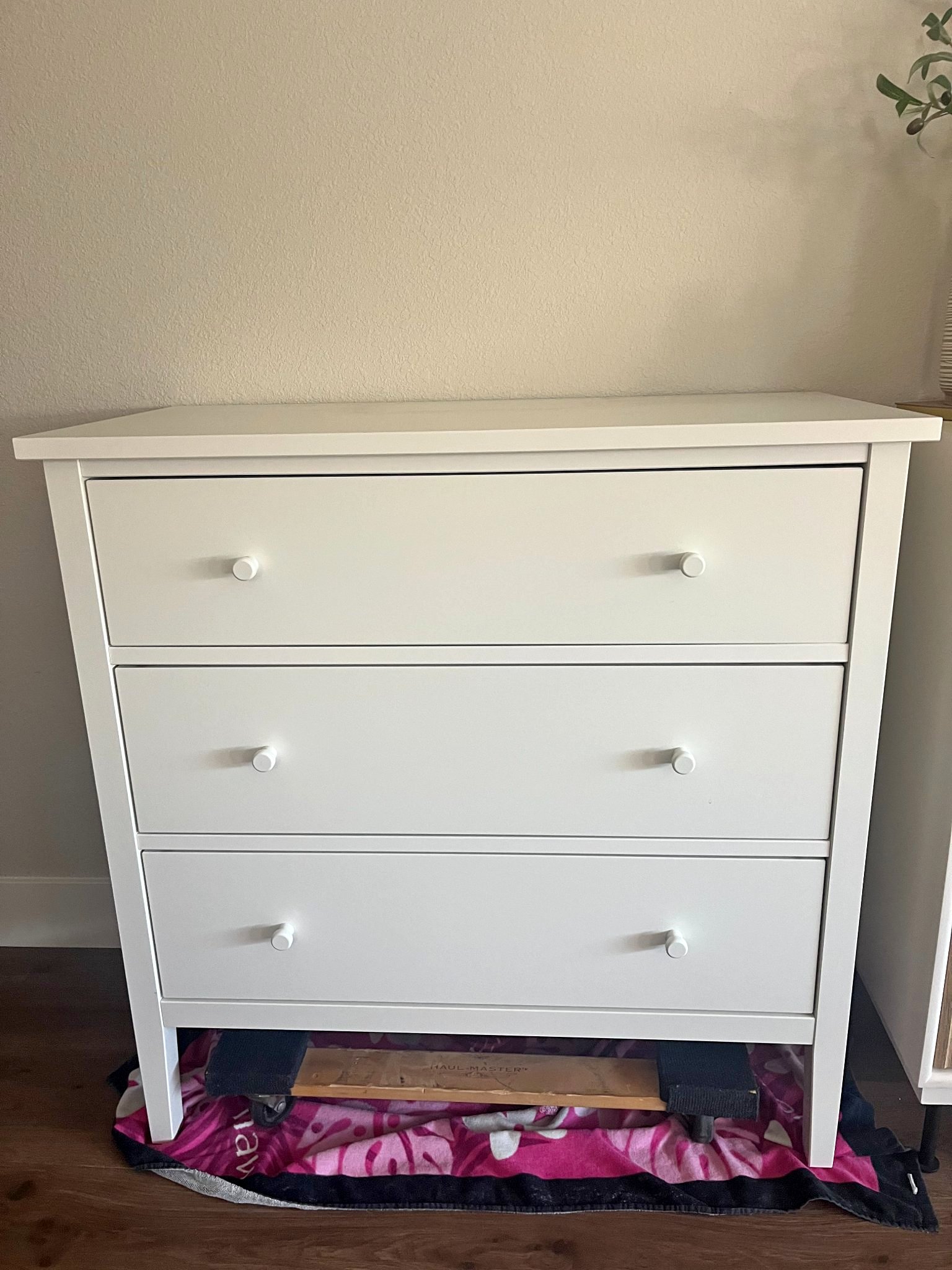 ikea tall dresser white biukpci with 5 Drawers, Vertical Storage for Bedroom, Wood Dresser for Hallway, Wooden Tall Chest of Drawers for Entryway, Nursery, Lingerie Chest Drawer, Modern Farmhouse Style : Home you unlock the safety feature and can open all the drawers simultaneously when needed TONSTAD 6-drawer dresser - off-white