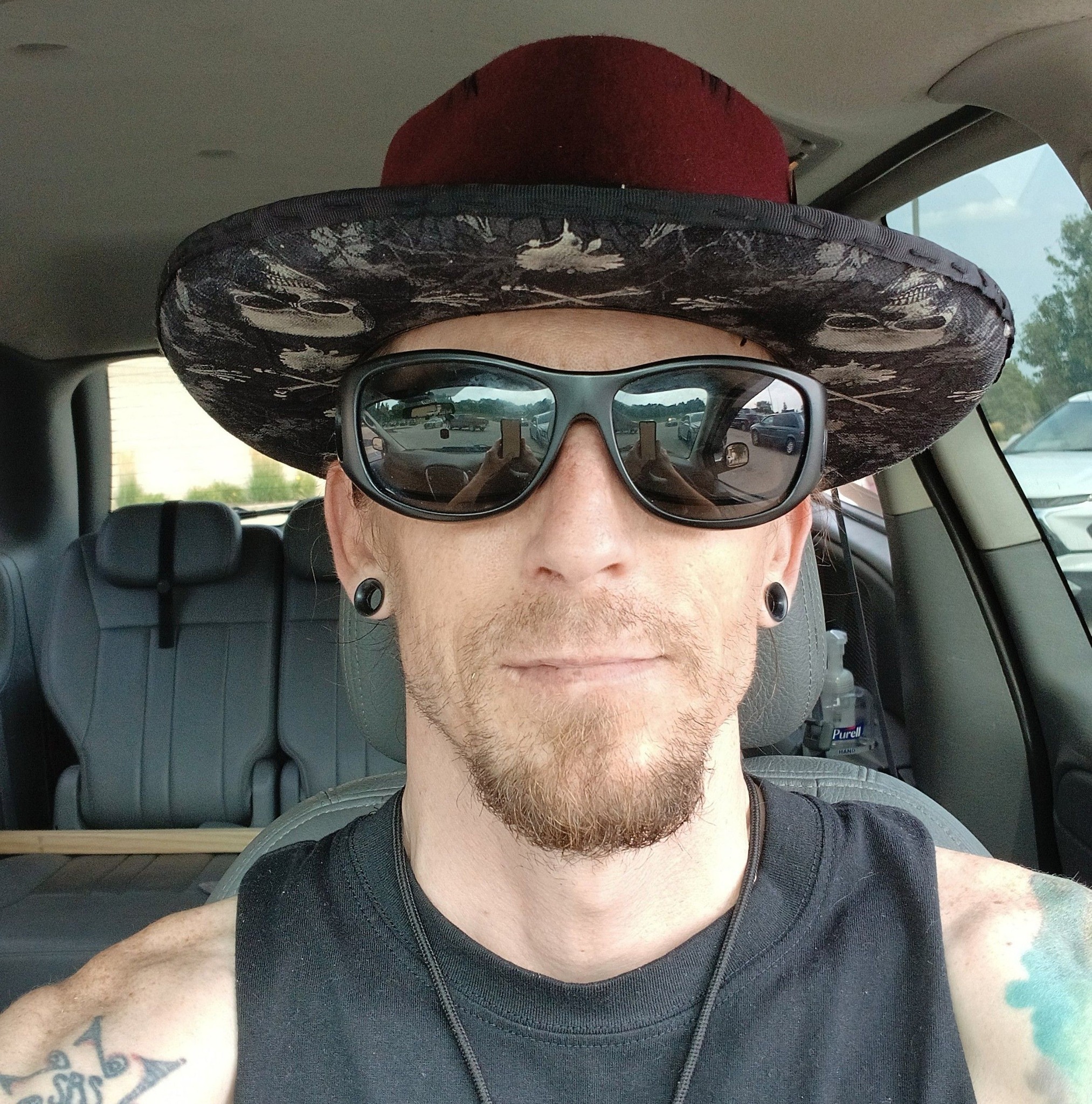 Message me or D Rock Hatter to find out why MY BEST 🎩 hats cost less ...