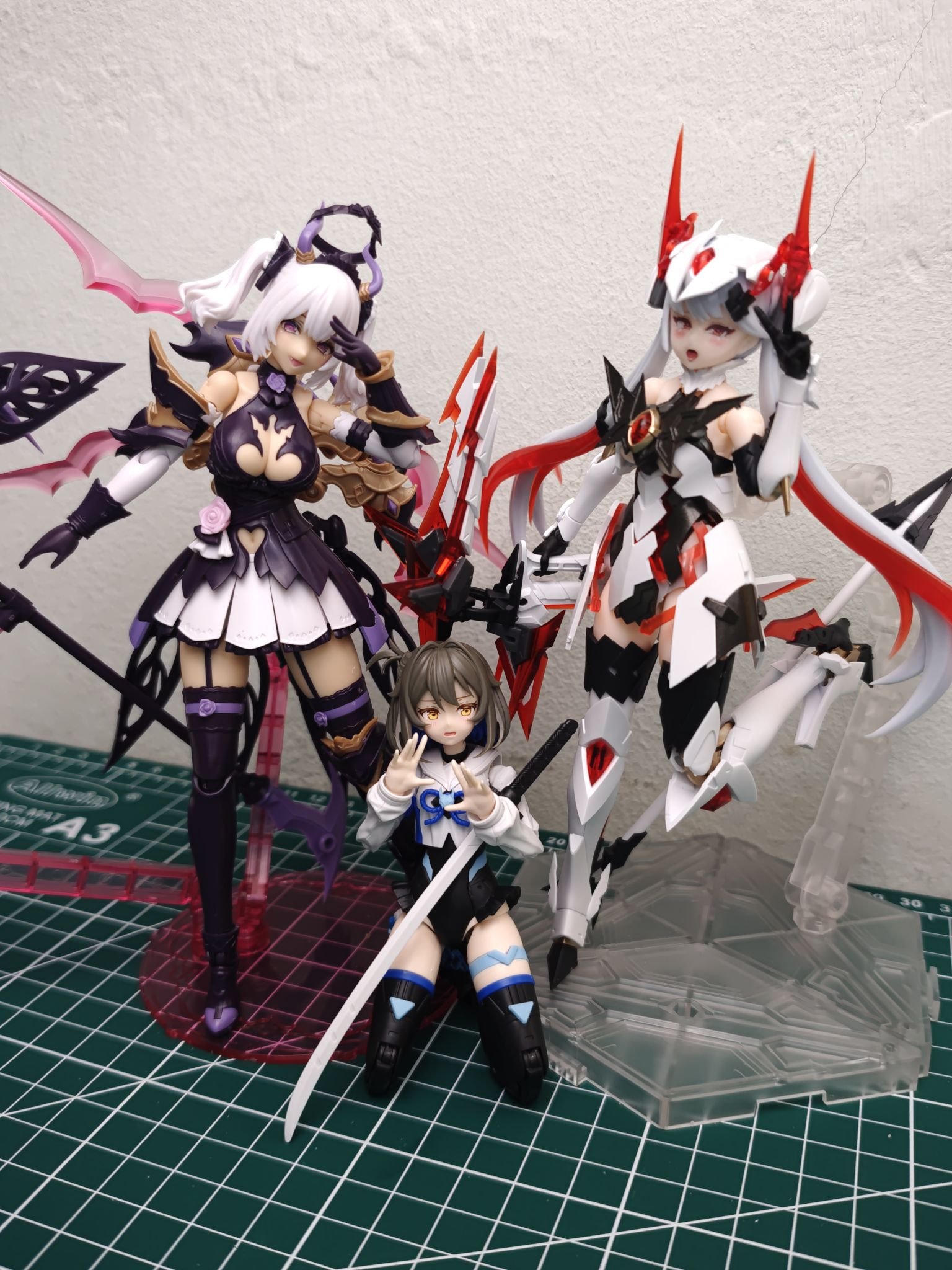 凛様- 凛様added a new photo.