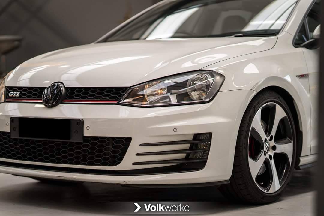 VW Golf 7 GTI dropped on our VOGTLAND lowering springs🔥 Article