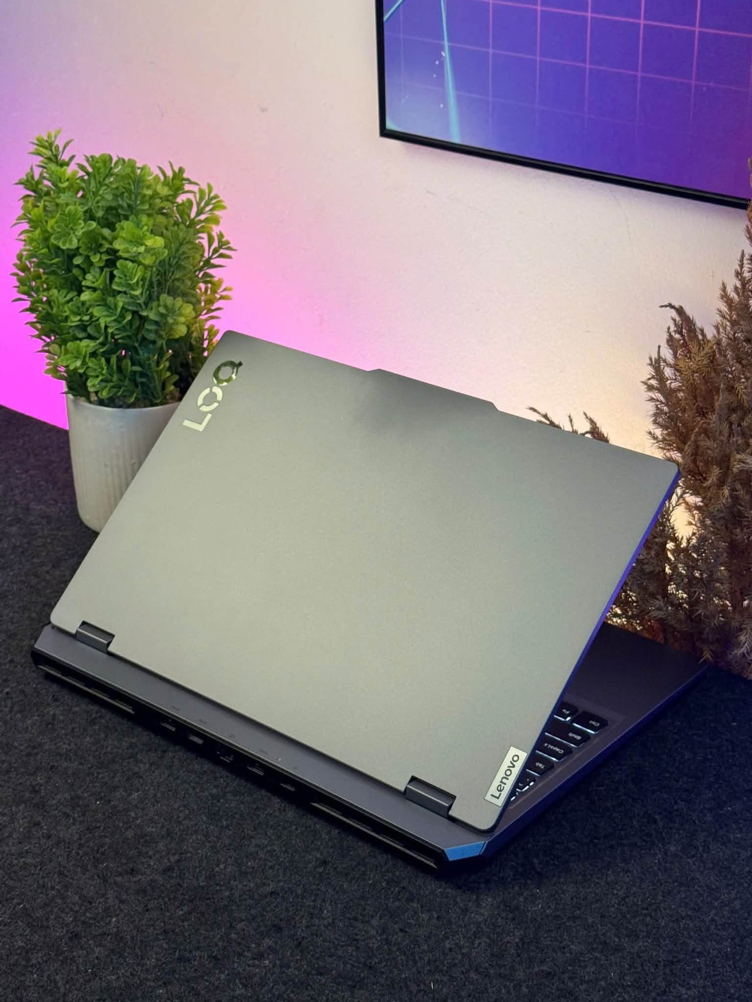 ? LENOVO LOQ 2024 – i5-13450HX + RTX 3050 6GB, gaming cực ngon 