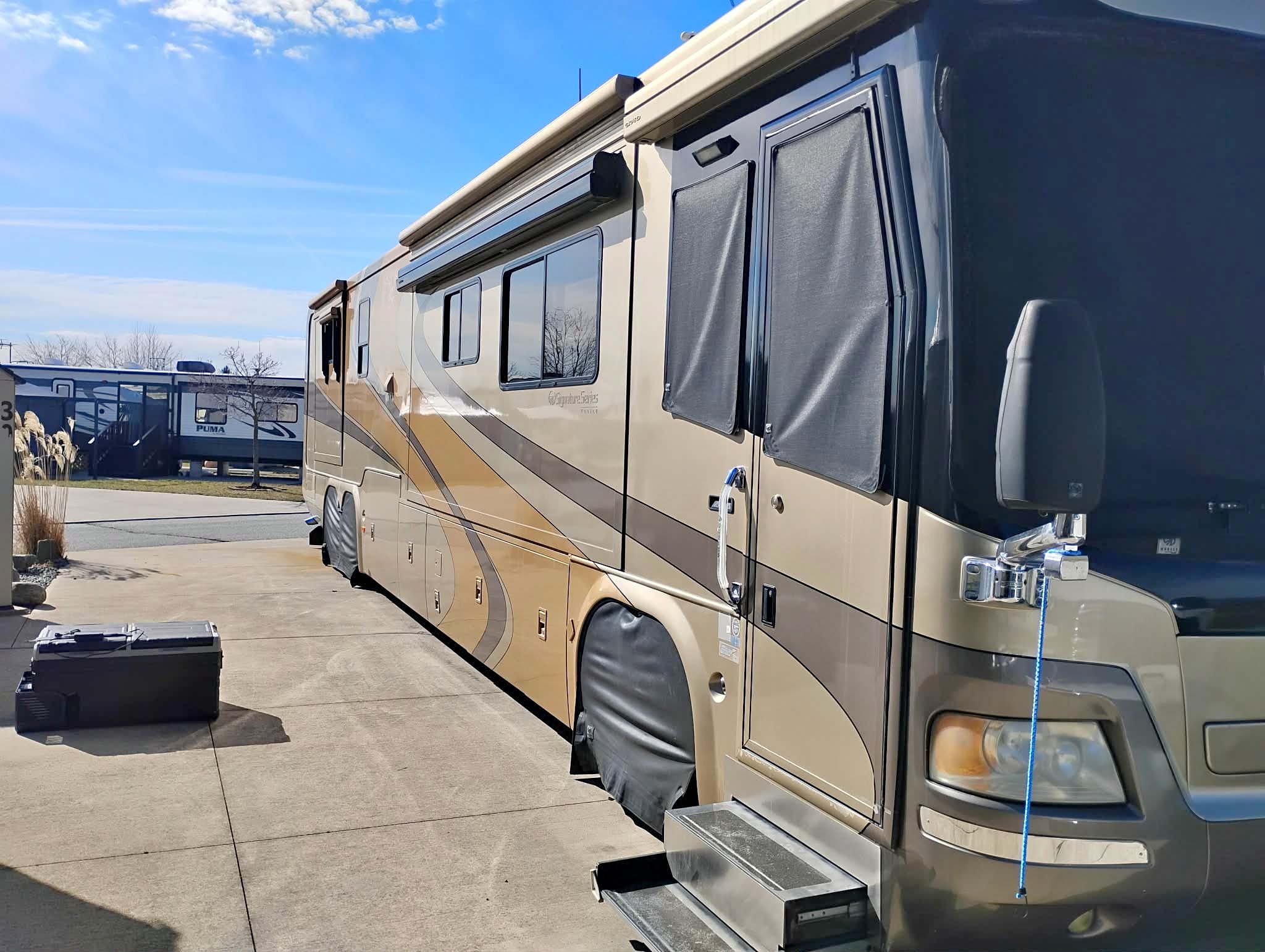 2005 Monaco signature series castle iv - RVs & Campers - Windsor ...