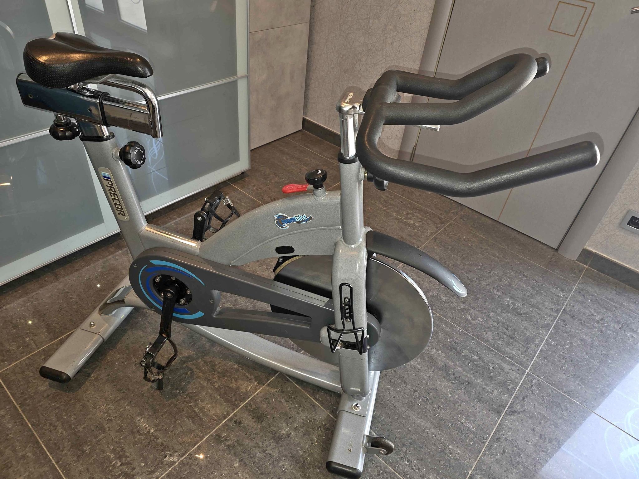 Vélos de spinning Precor – PRO - Cardio Equipment - Boussu | Facebook ...
