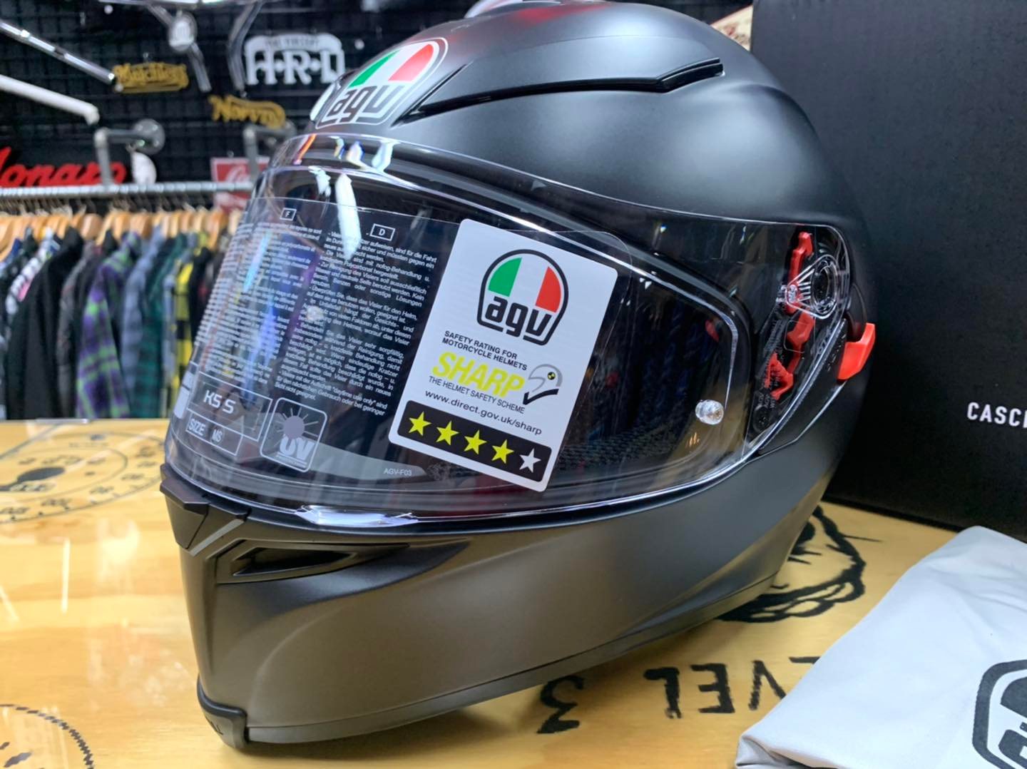 agv k3 bat black SV Helmet – Union Garage face road helmet ensures maximum safety AGV K3 SV Helmet