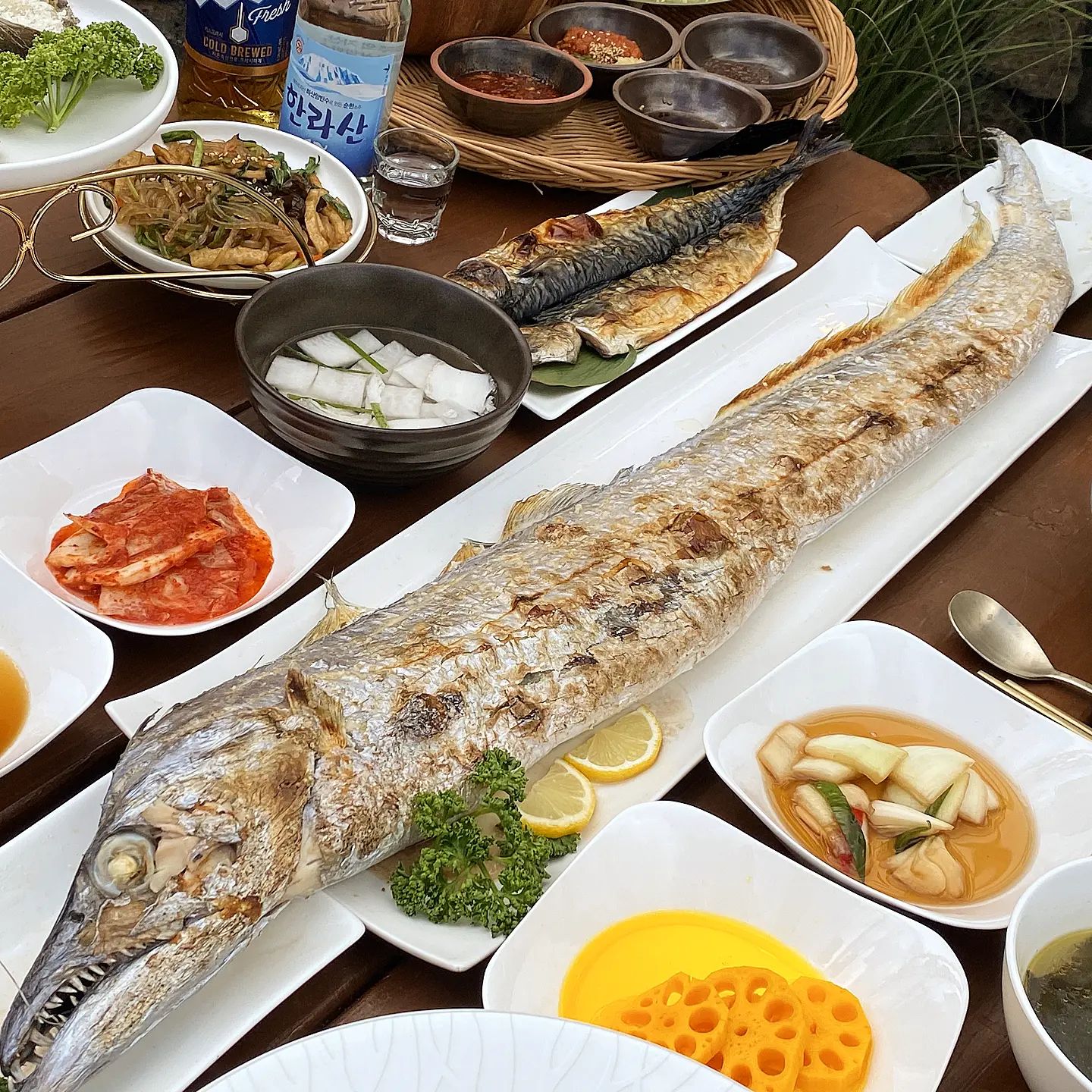 하이월드로 - 우와~~~!!! 이런 큰 갈치는 처음본다!! 제주도 진짜 대왕갈치가 나타났다!!! 거대한 사이즈 제주 가장 ...