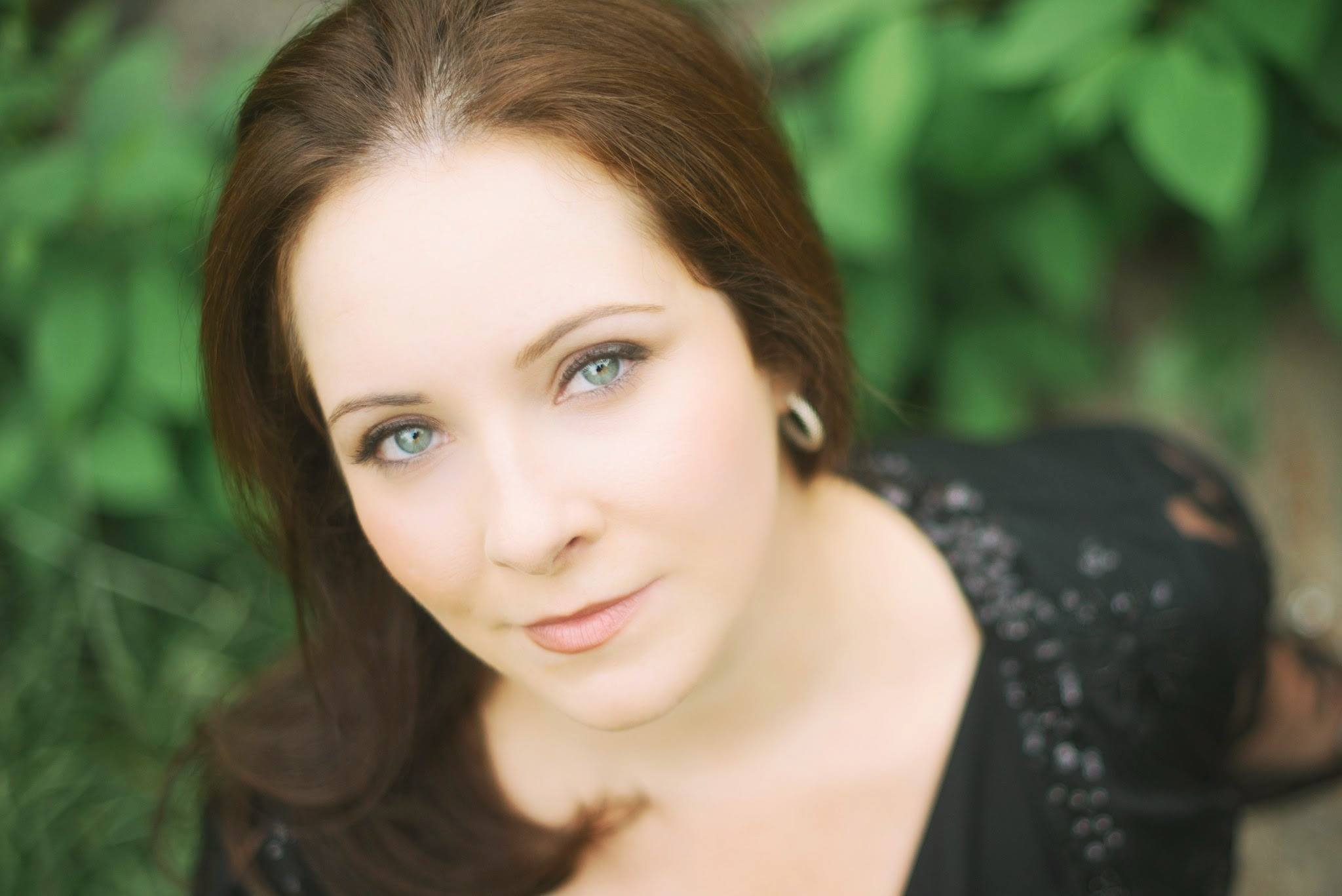 Elisa Nikoloulias - Soprano